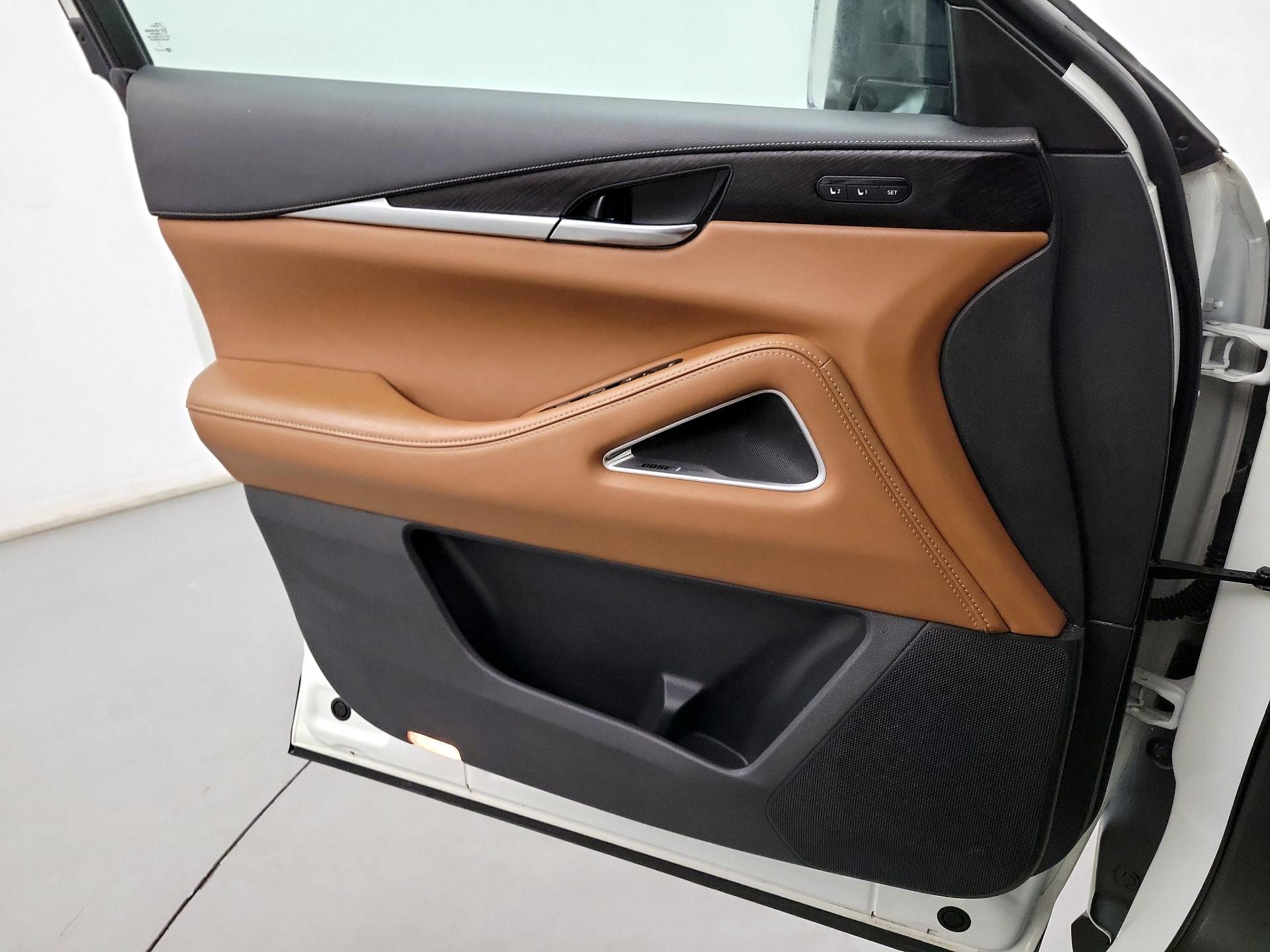 Thumbnail: 2023 INFINITI QX60 - 10