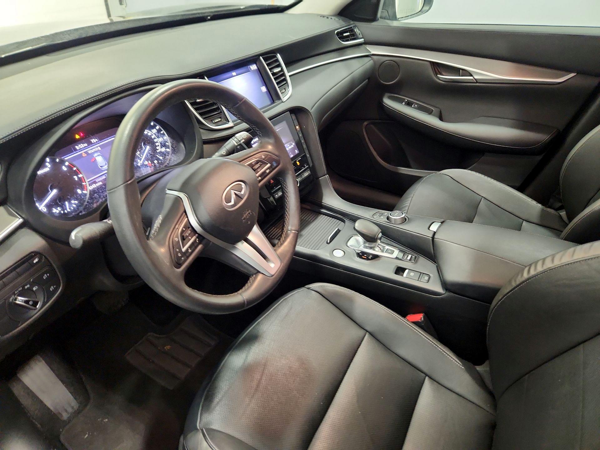 Thumbnail: 2022 INFINITI QX50 - 11