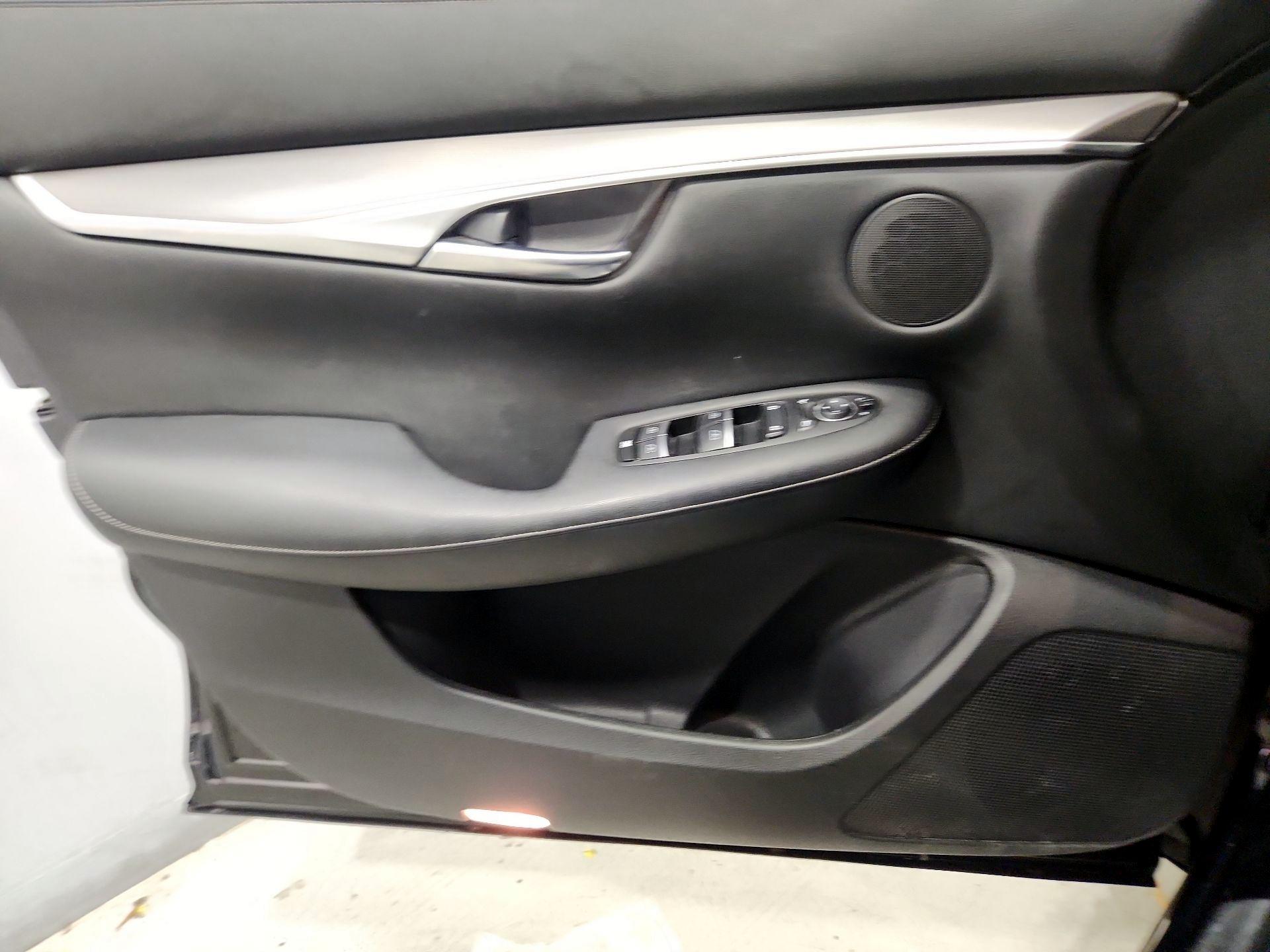 Thumbnail: 2022 INFINITI QX50 - 12