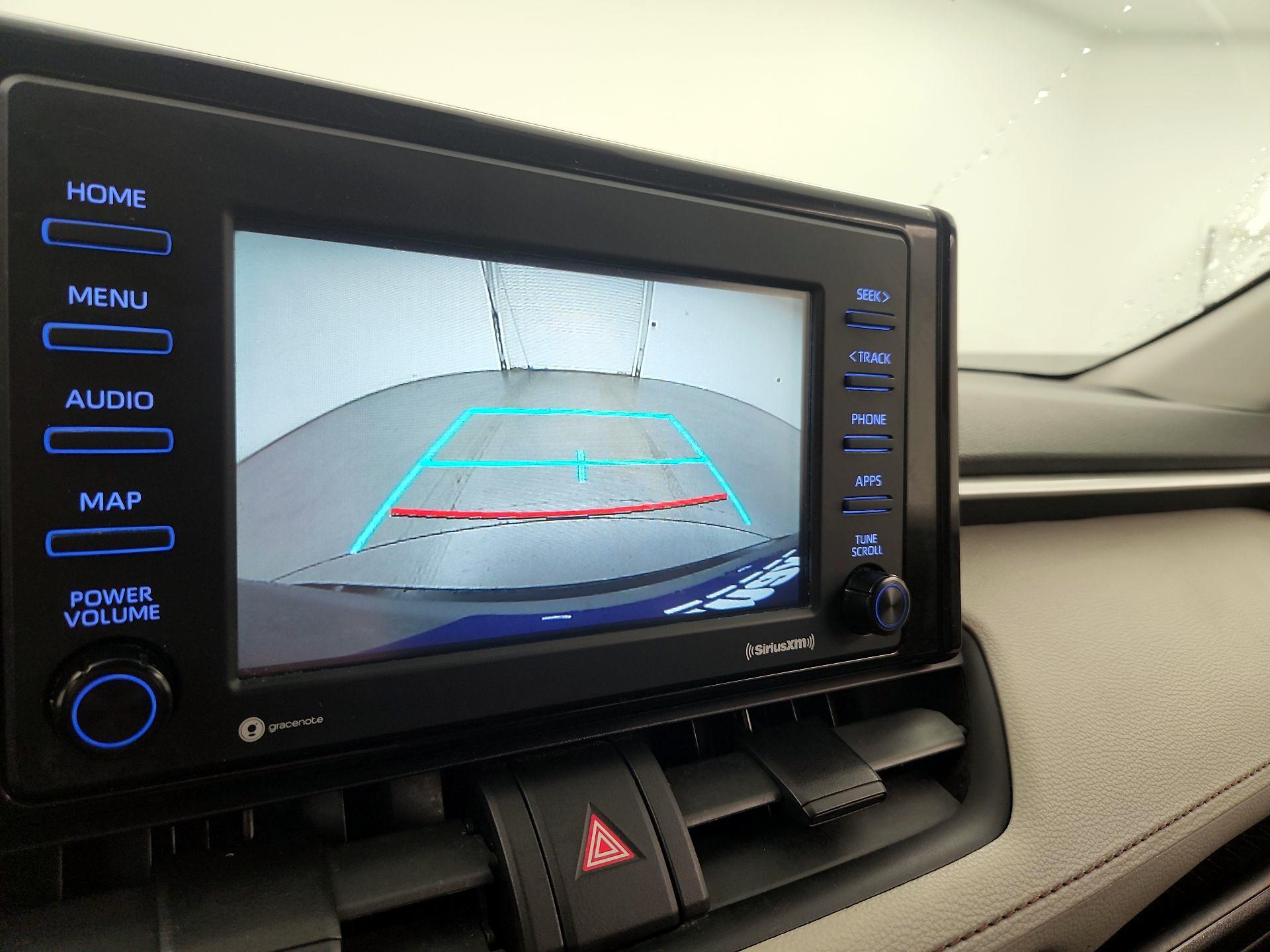 Thumbnail: 2021 Toyota RAV4 - 12