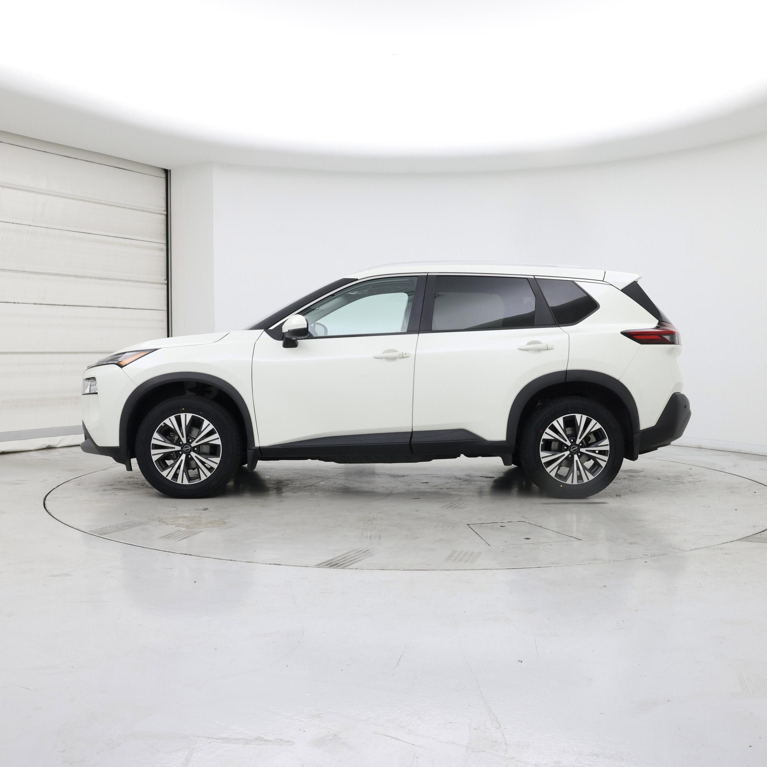 Thumbnail: 2023 Nissan Rogue - 3