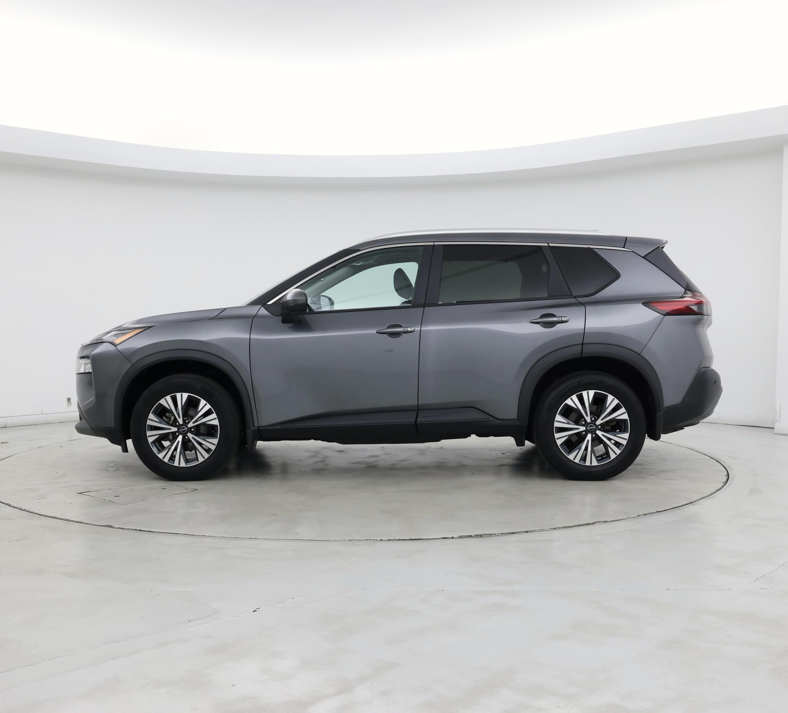 Thumbnail: 2022 Nissan Rogue - 3