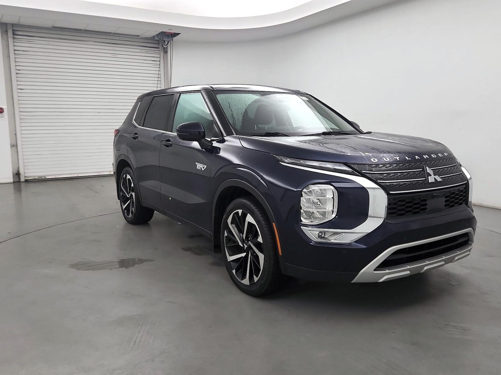 2023 Mitsubishi Outlander Plug-In Hybrid SE