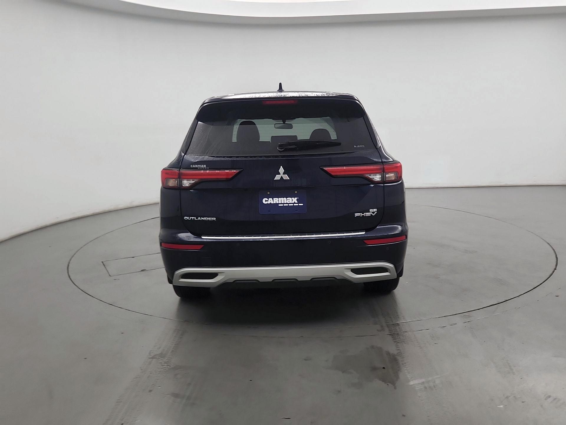 Thumbnail: 2023 Mitsubishi Outlander - 6