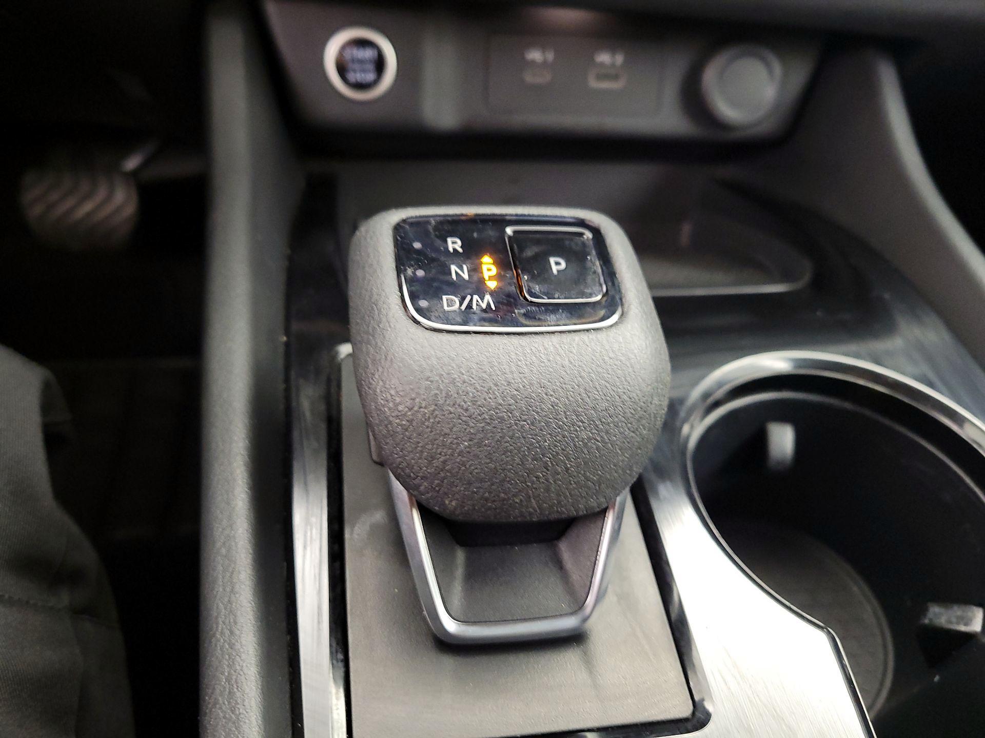 Thumbnail: 2022 Nissan Rogue - 17