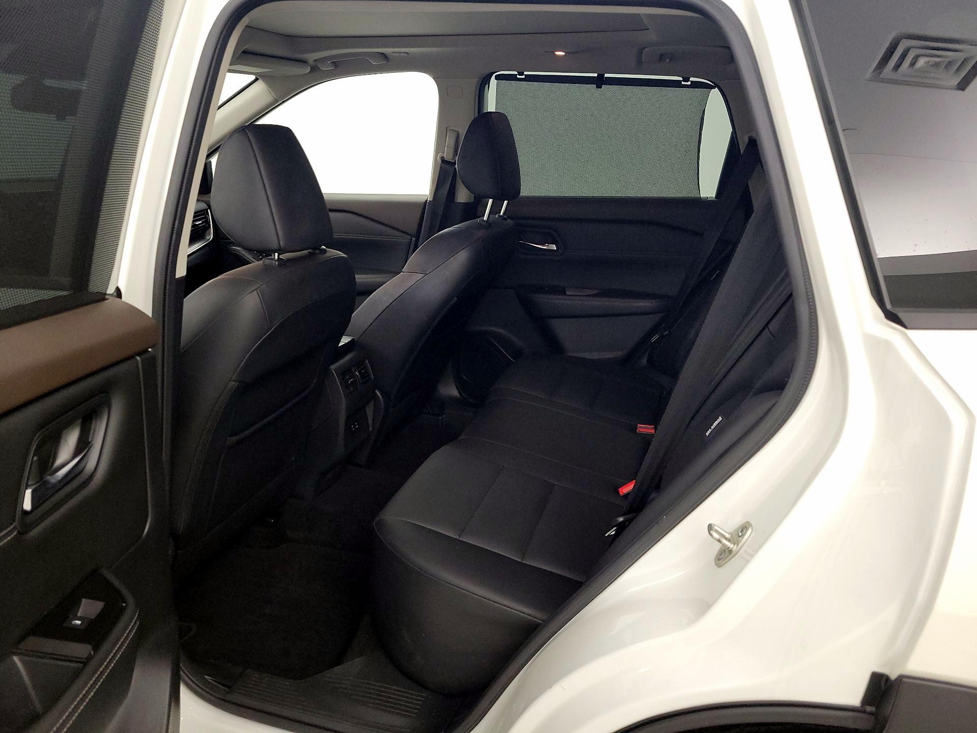 Thumbnail: 2022 Nissan Rogue - 19