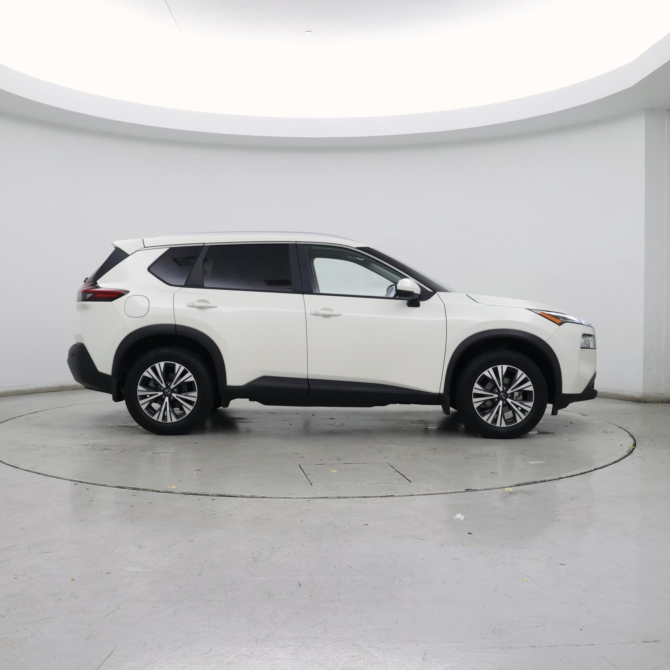 Thumbnail: 2022 Nissan Rogue - 7