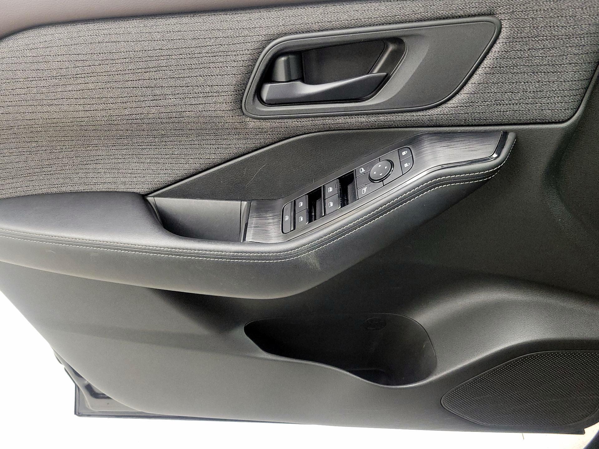 Thumbnail: 2021 Nissan Rogue - 12