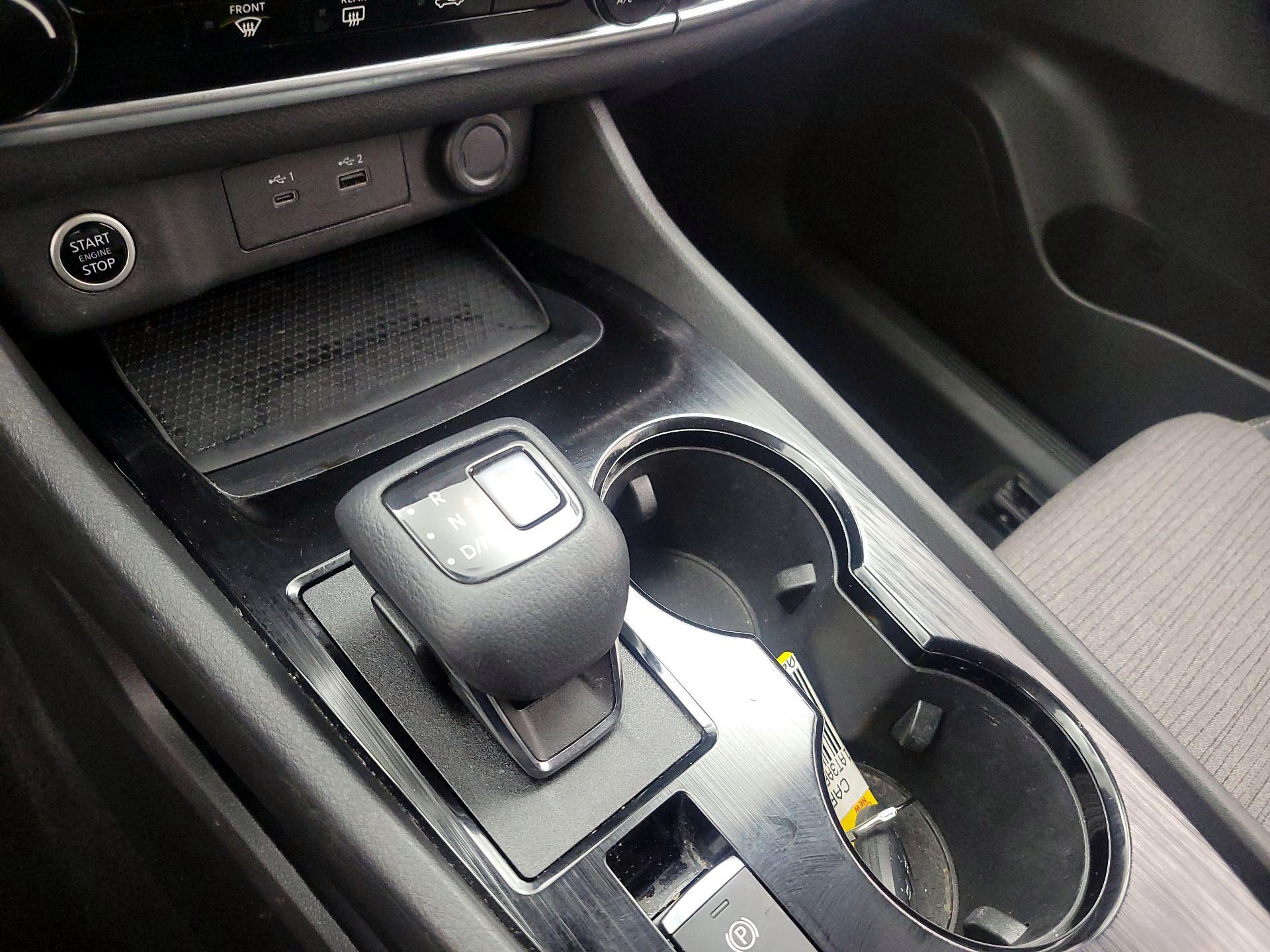 Thumbnail: 2021 Nissan Rogue - 17