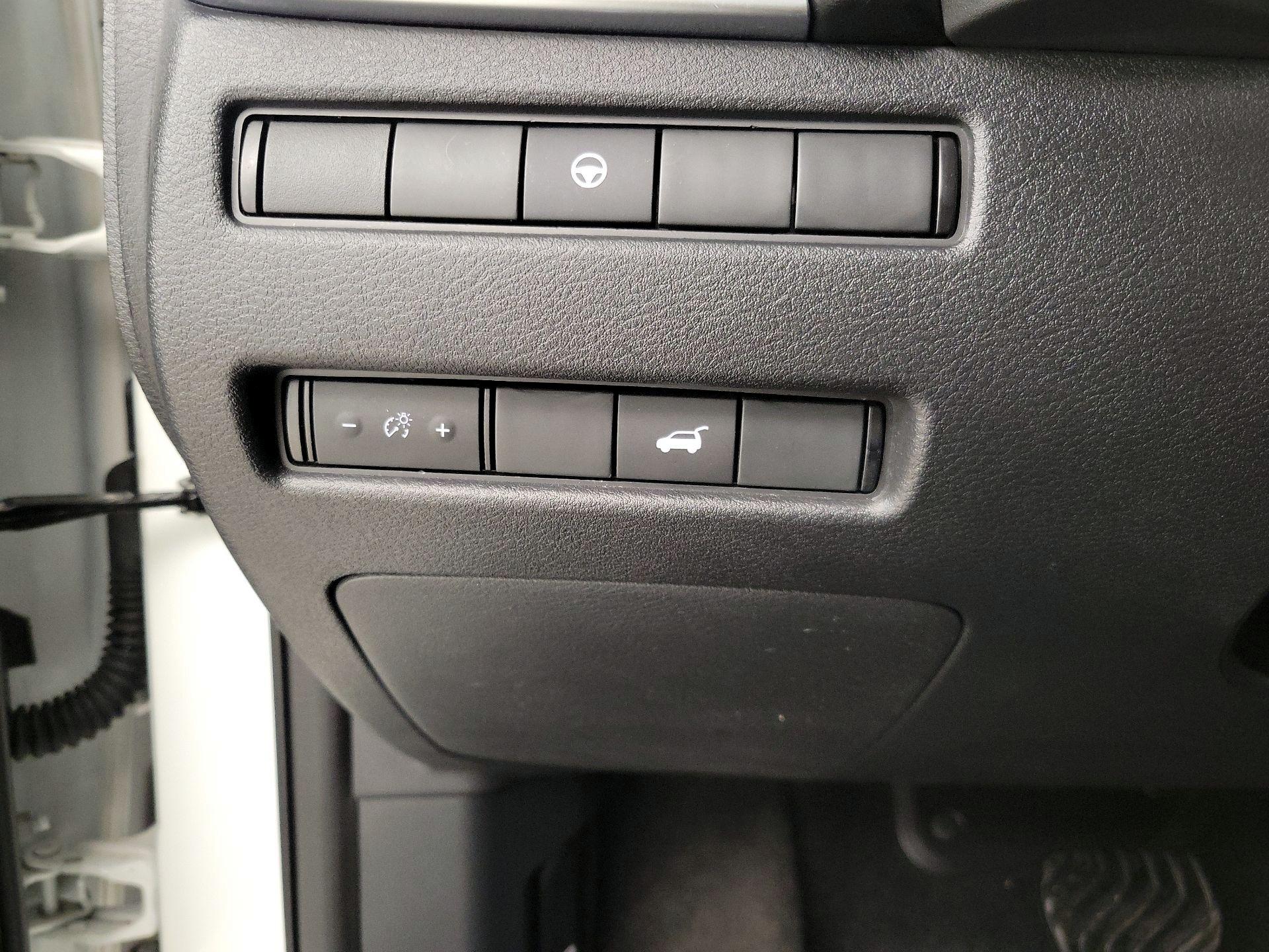 Thumbnail: 2023 Nissan Rogue - 13