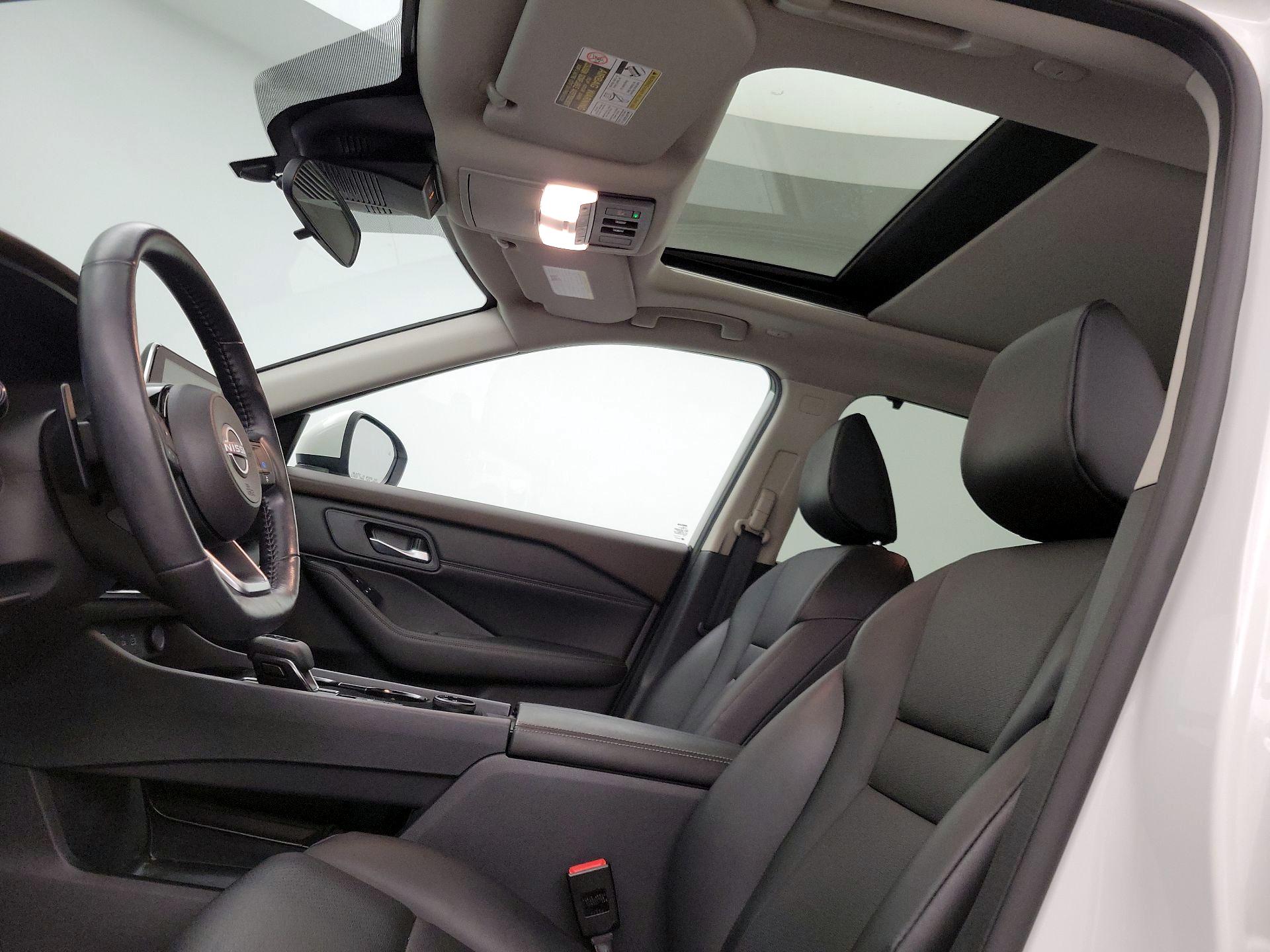 Thumbnail: 2023 Nissan Rogue - 19