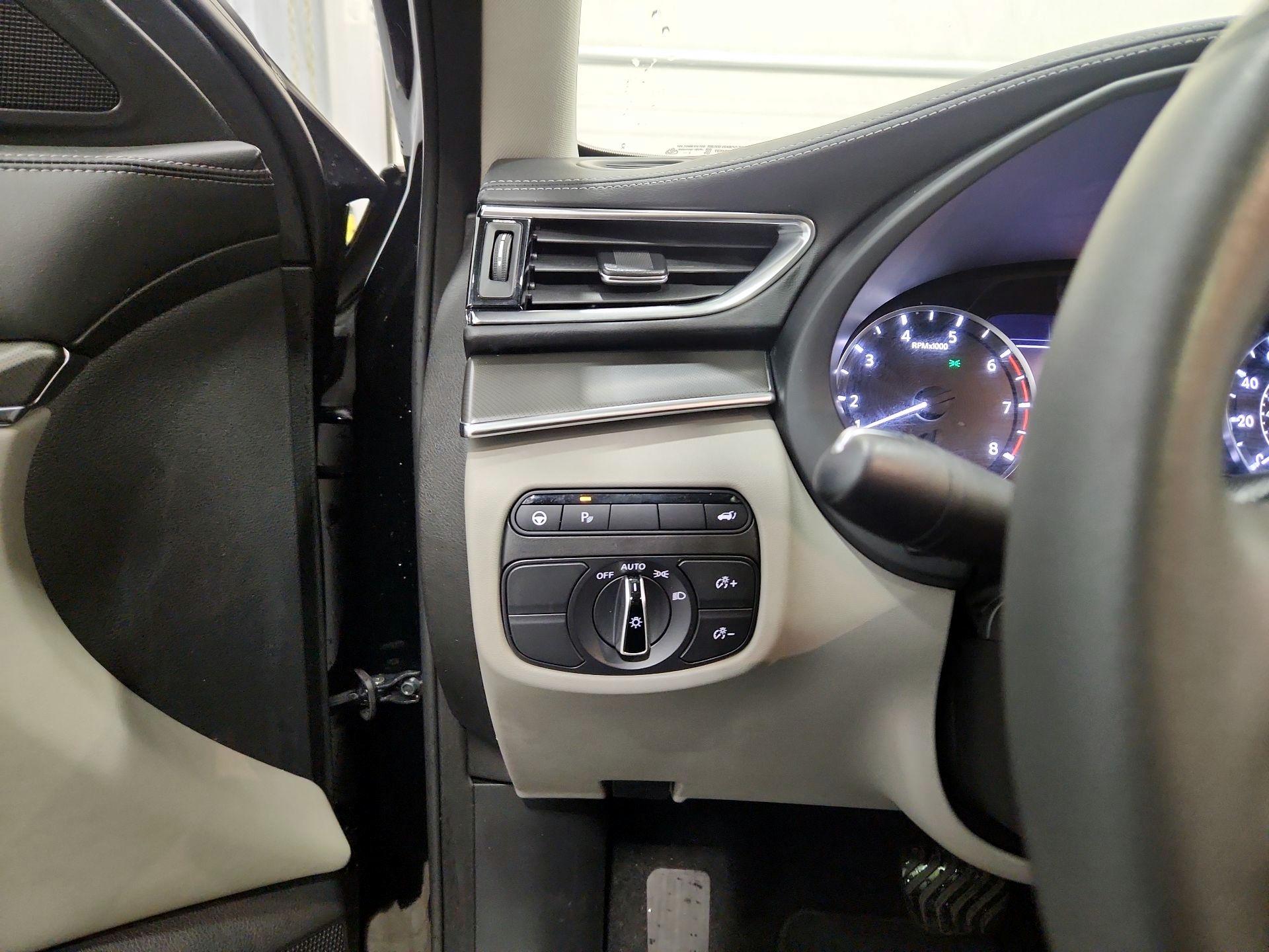 Thumbnail: 2023 INFINITI QX50 - 13