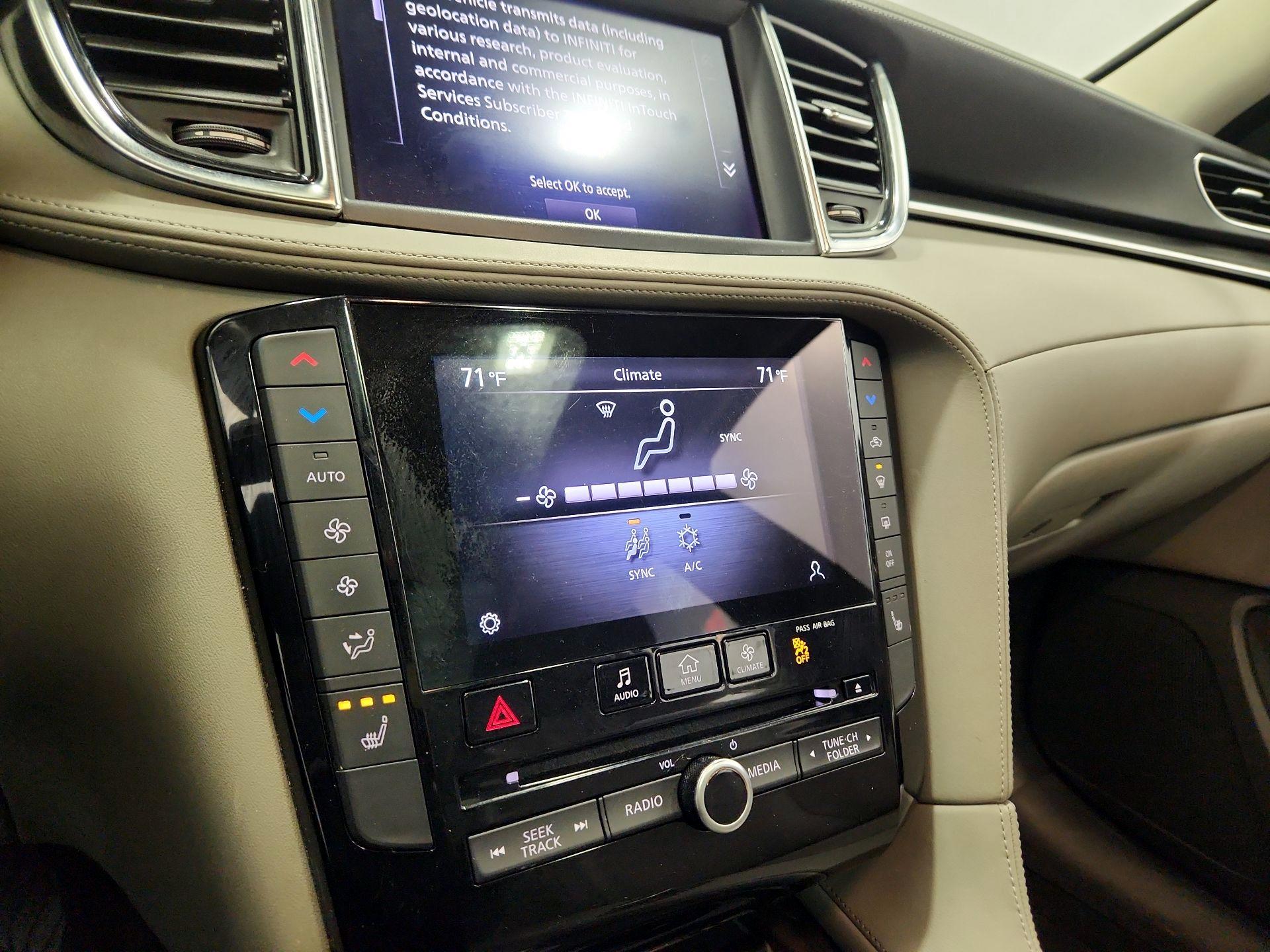 Thumbnail: 2023 INFINITI QX50 - 16