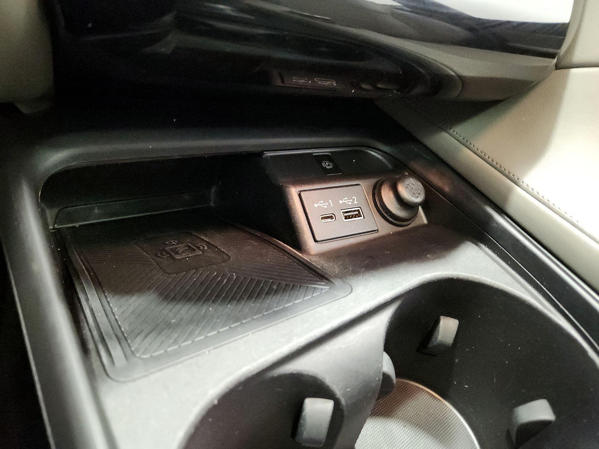 Thumbnail: 2023 INFINITI QX50 - 18