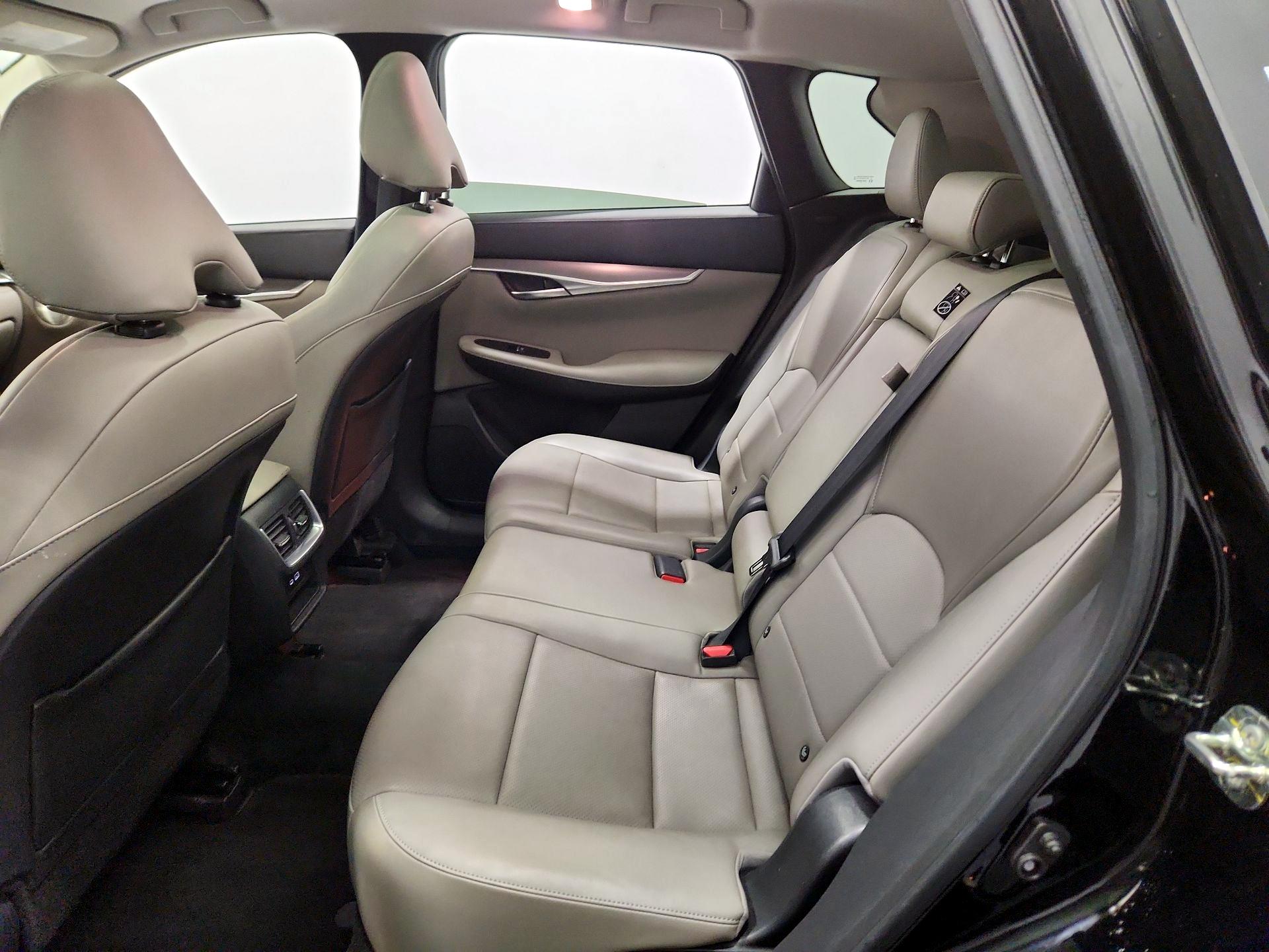 Thumbnail: 2023 INFINITI QX50 - 20