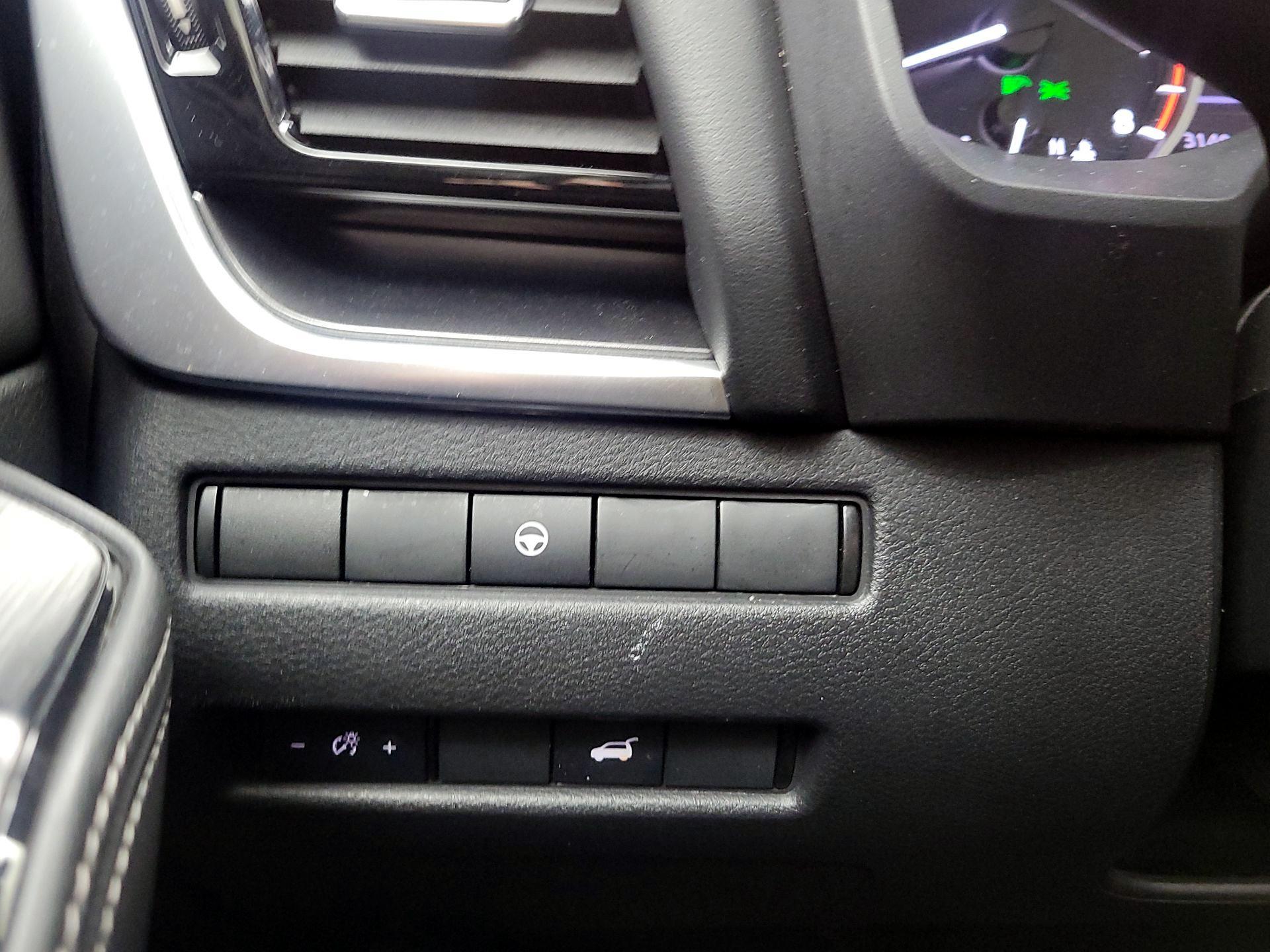 Thumbnail: 2023 Nissan Rogue - 13