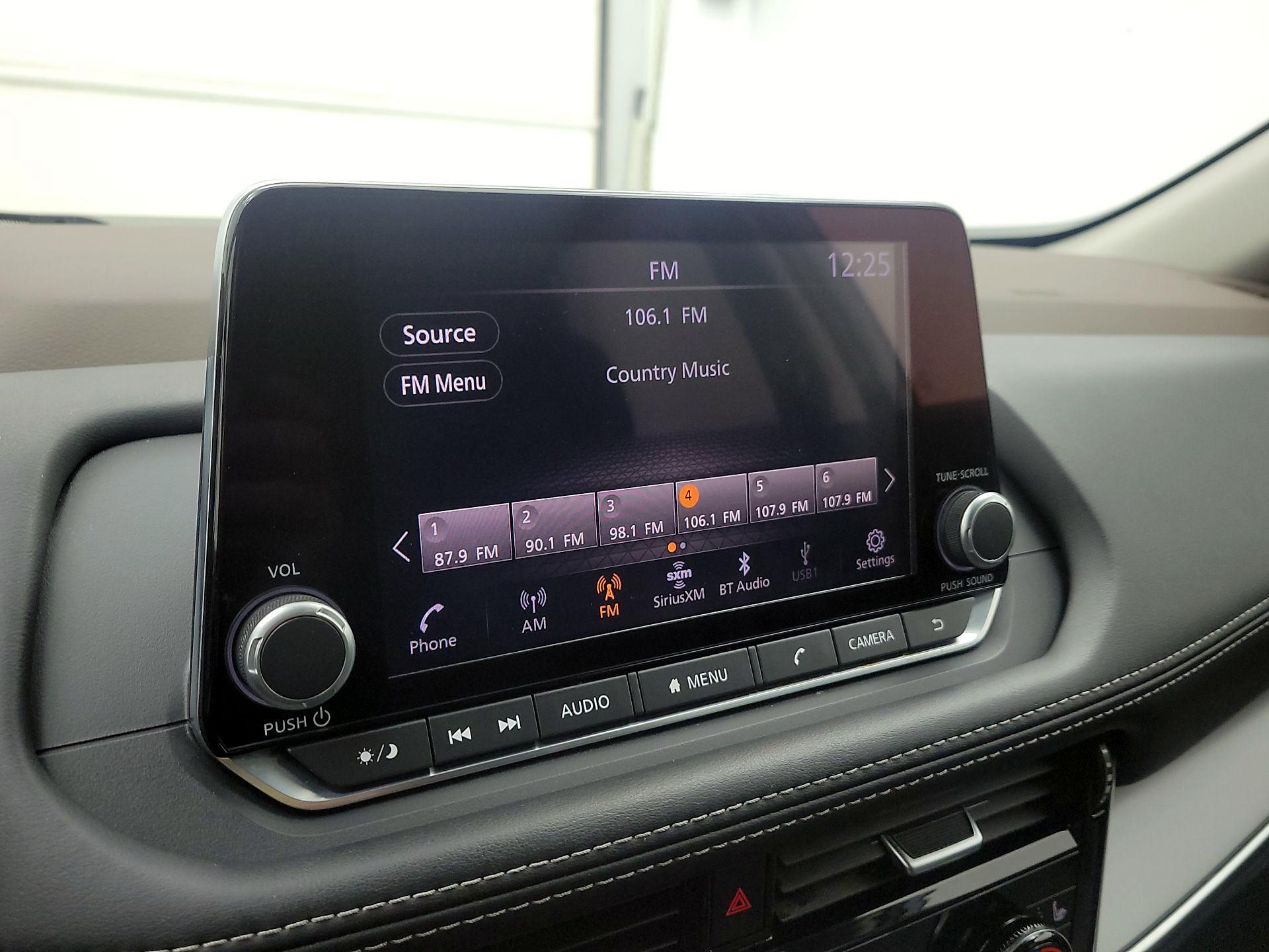 Thumbnail: 2023 Nissan Rogue - 15