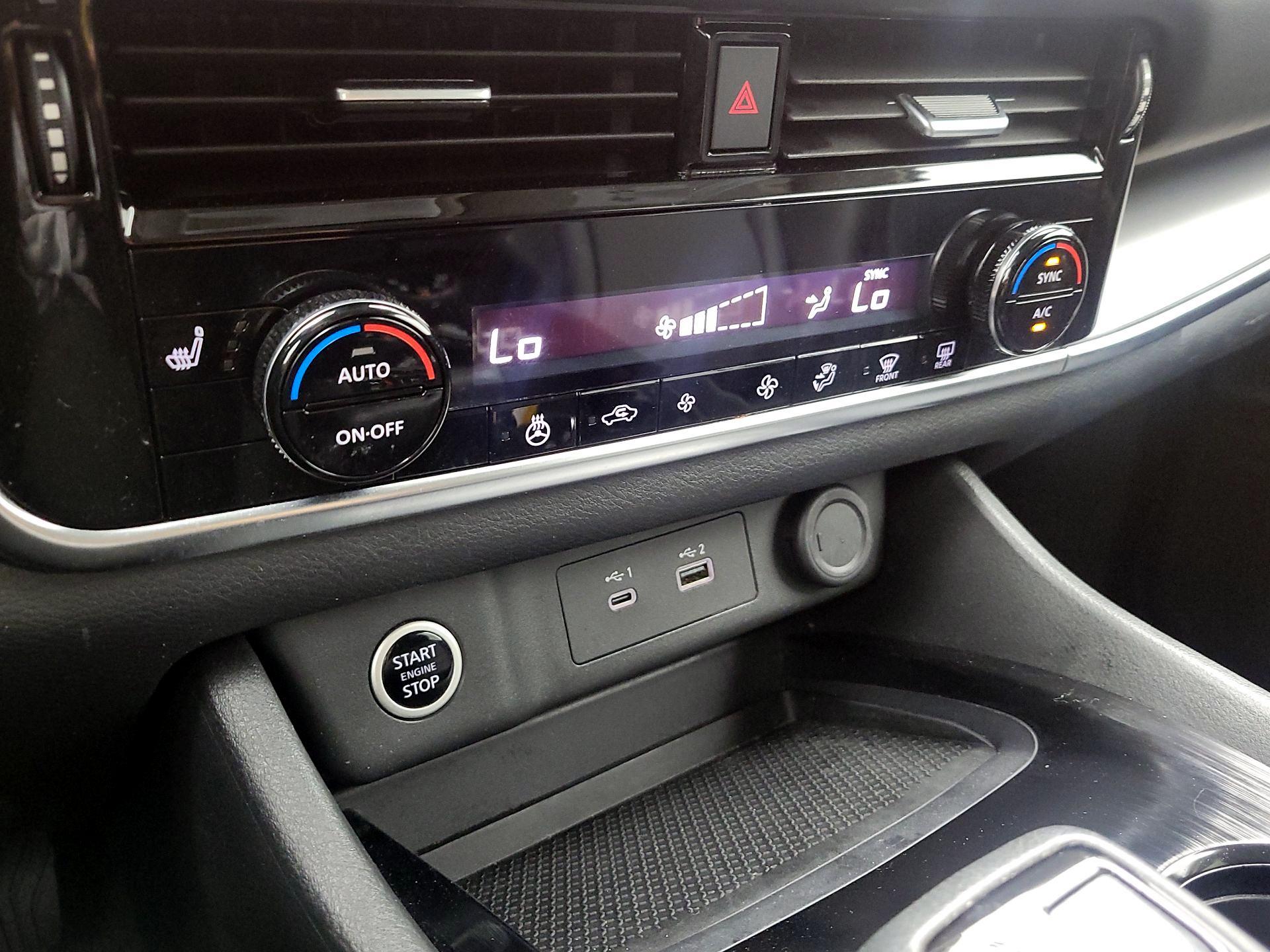 Thumbnail: 2023 Nissan Rogue - 16