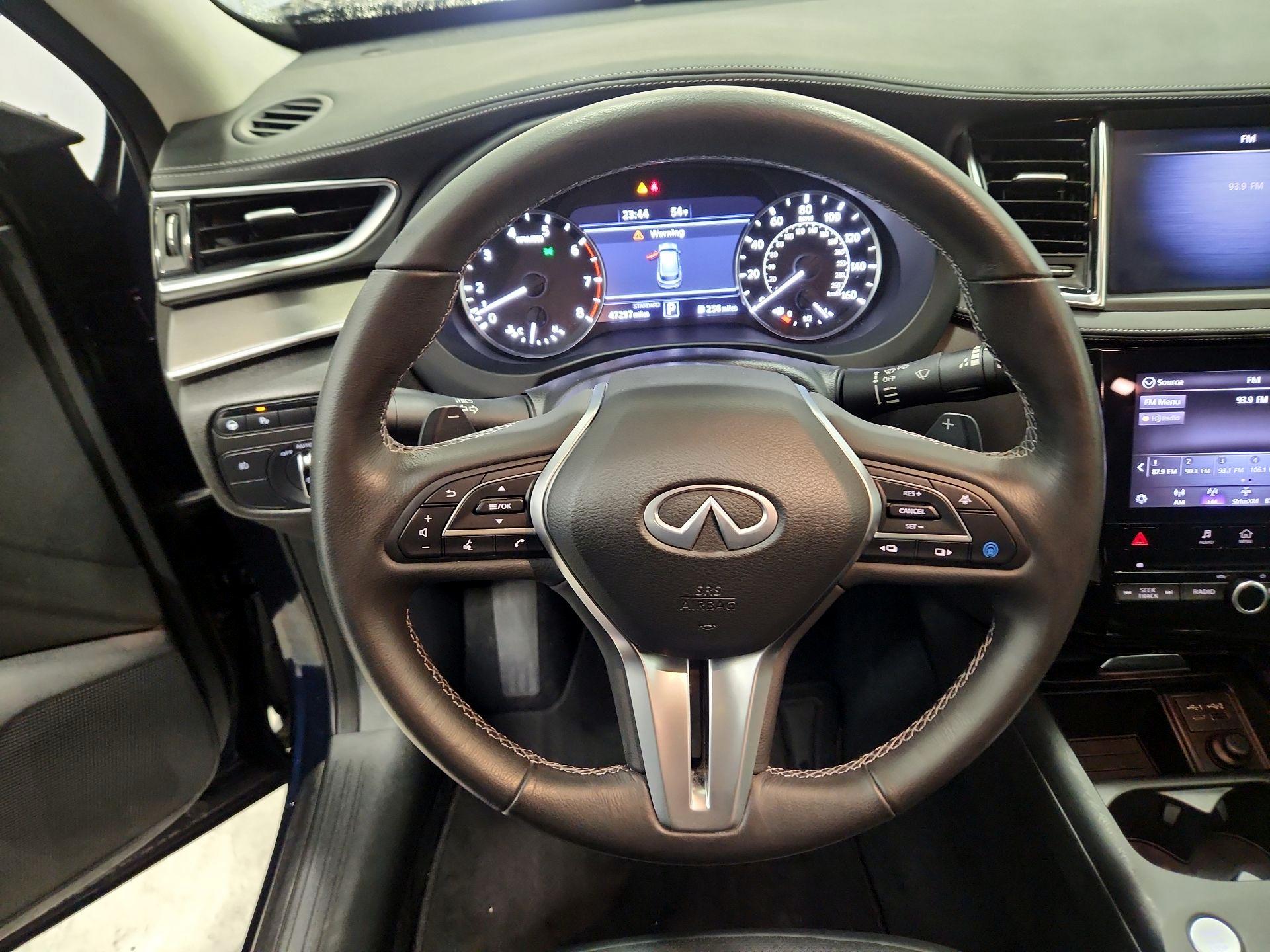 Thumbnail: 2022 INFINITI QX50 - 10