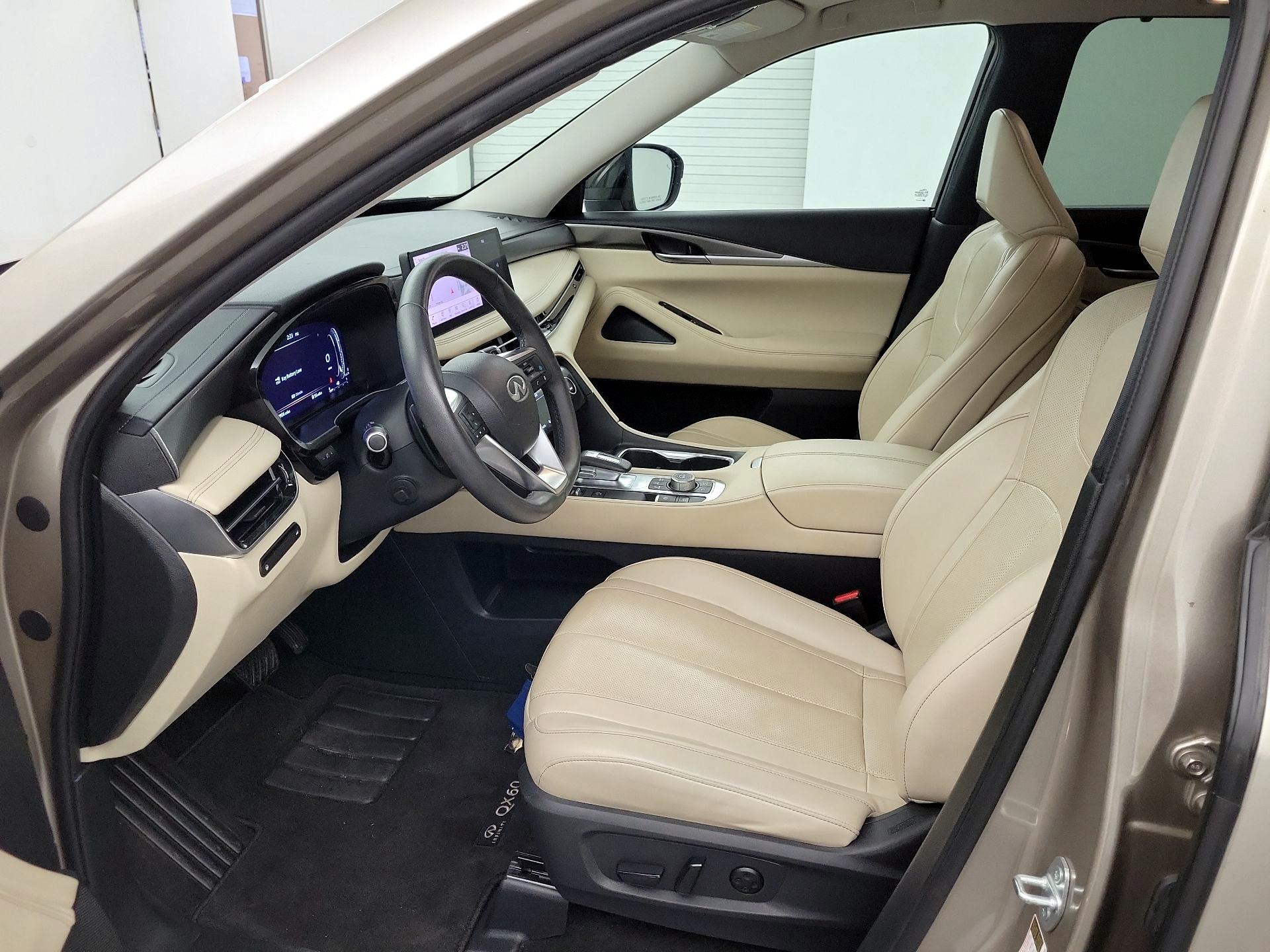 Thumbnail: 2023 INFINITI QX60 - 9