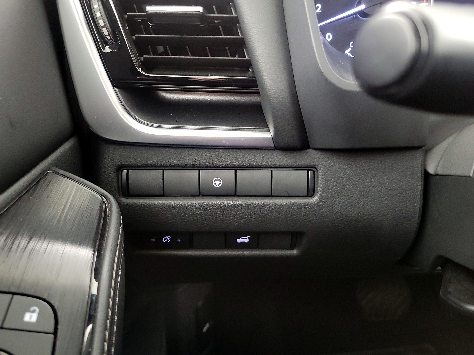 Thumbnail: 2023 Nissan Rogue - 13