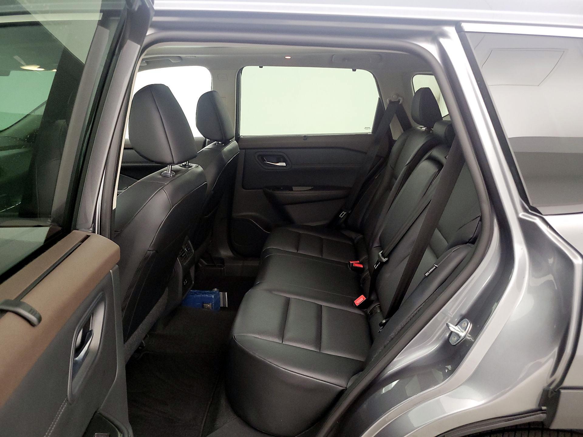 Thumbnail: 2023 Nissan Rogue - 20