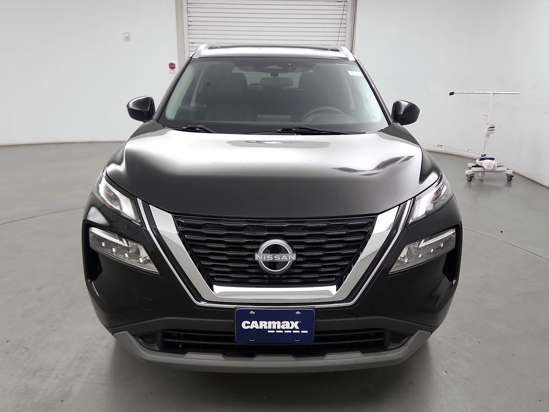 Thumbnail: 2023 Nissan Rogue - 2