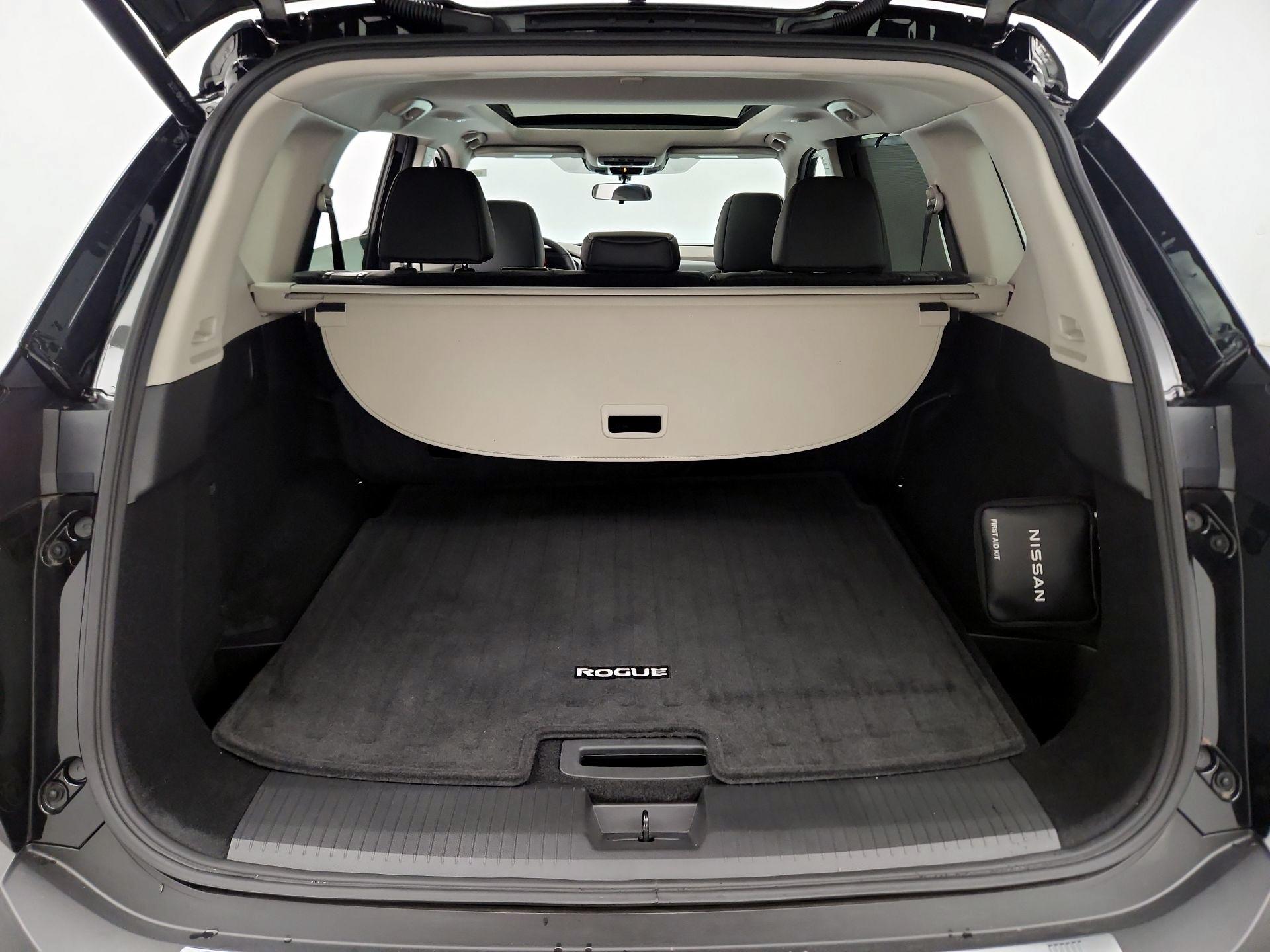 Thumbnail: 2023 Nissan Rogue - 19