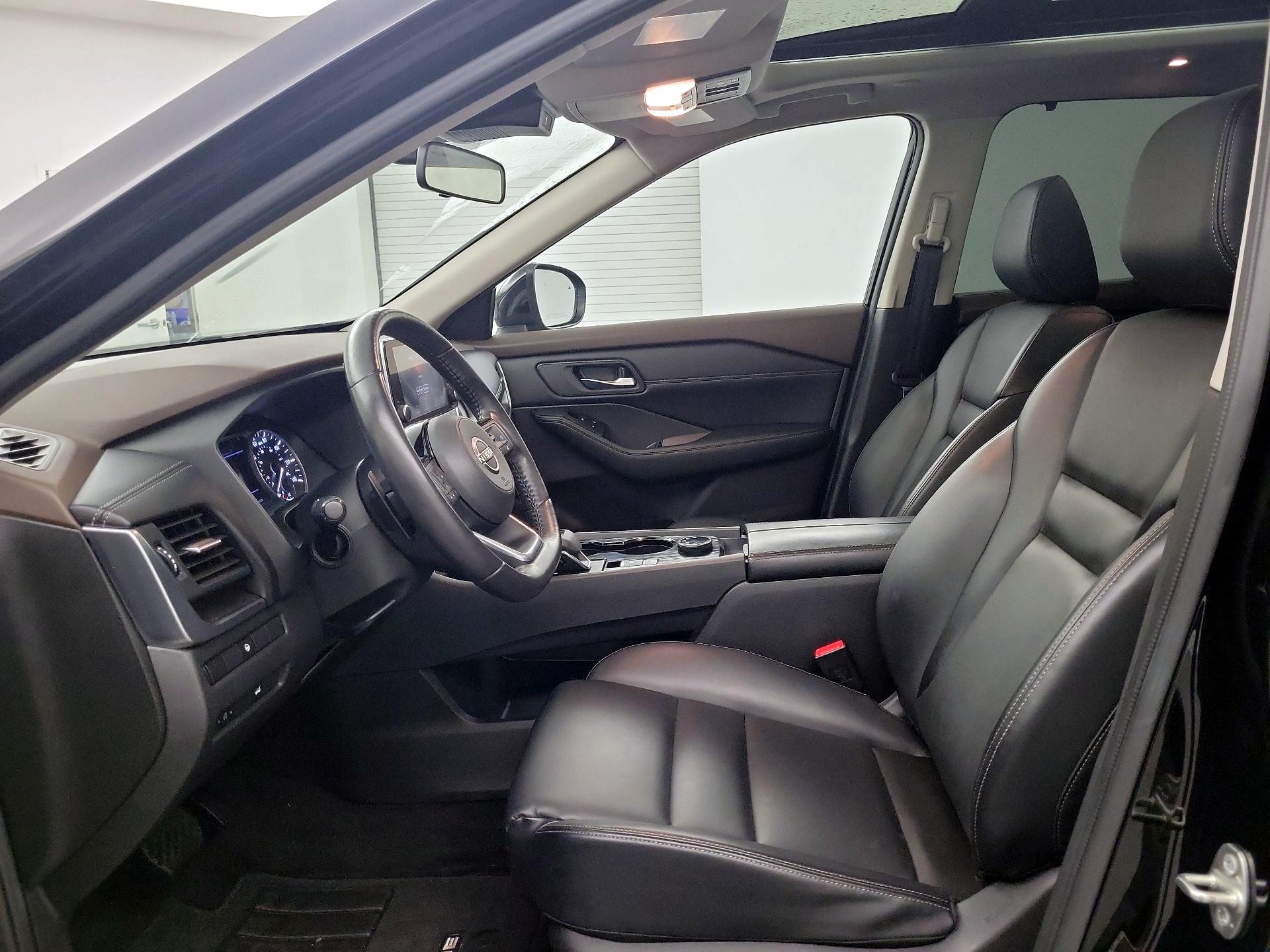 Thumbnail: 2023 Nissan Rogue - 9