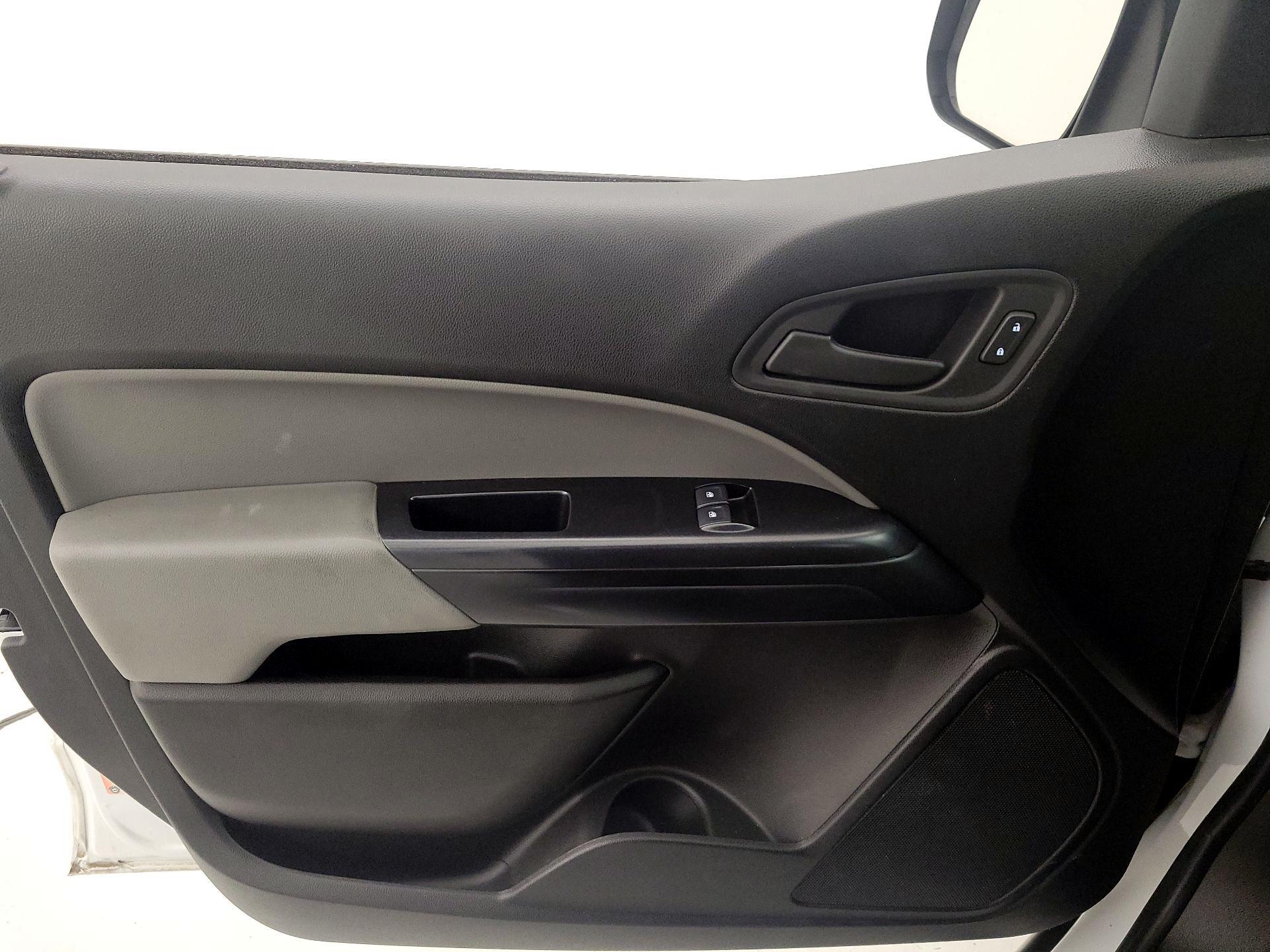 Thumbnail: 2020 Chevrolet Colorado - 12