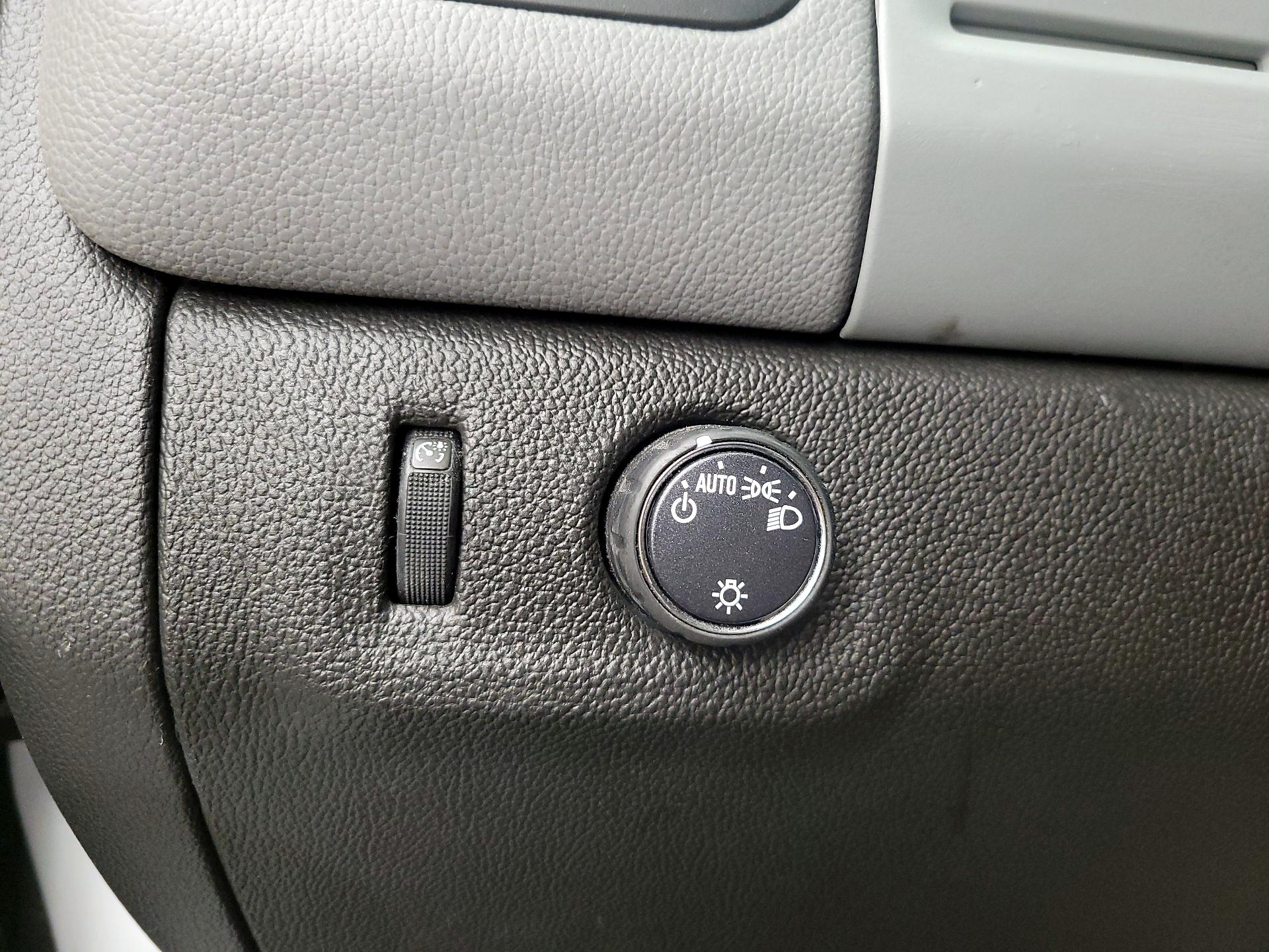 Thumbnail: 2020 Chevrolet Colorado - 13