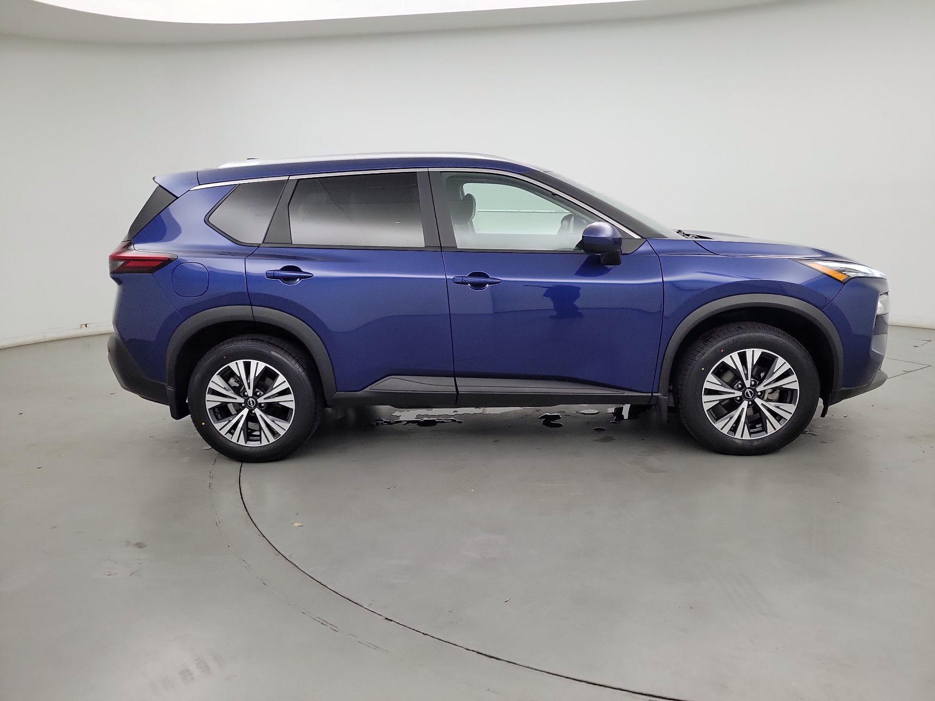 Thumbnail: 2023 Nissan Rogue - 4