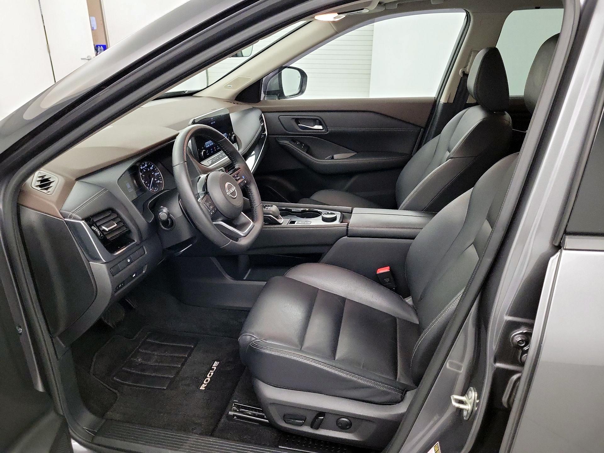 Thumbnail: 2023 Nissan Rogue - 9