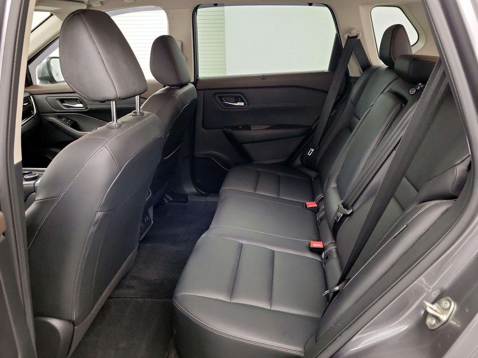 Thumbnail: 2023 Nissan Rogue - 17