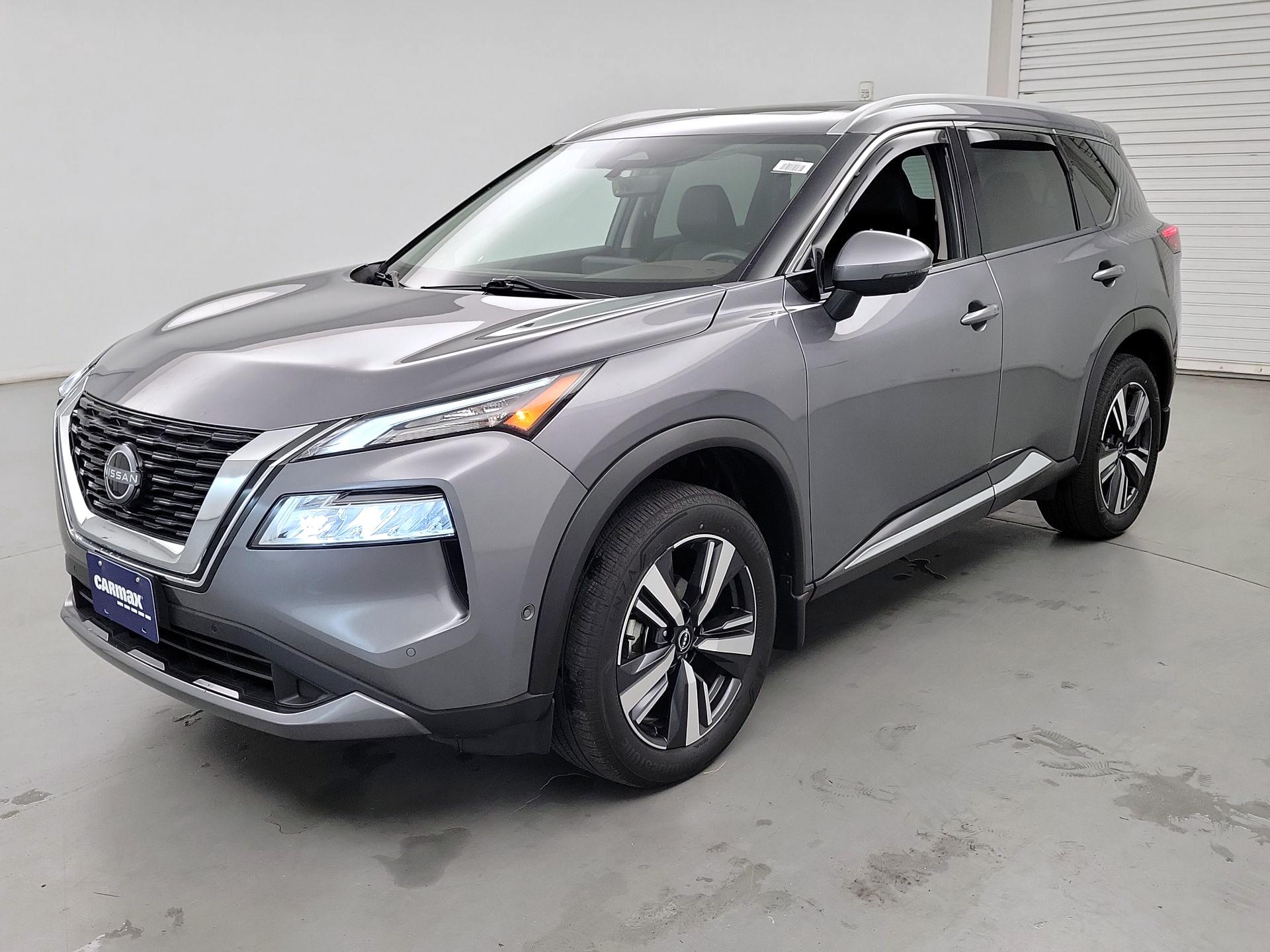 Thumbnail: 2023 Nissan Rogue - 3