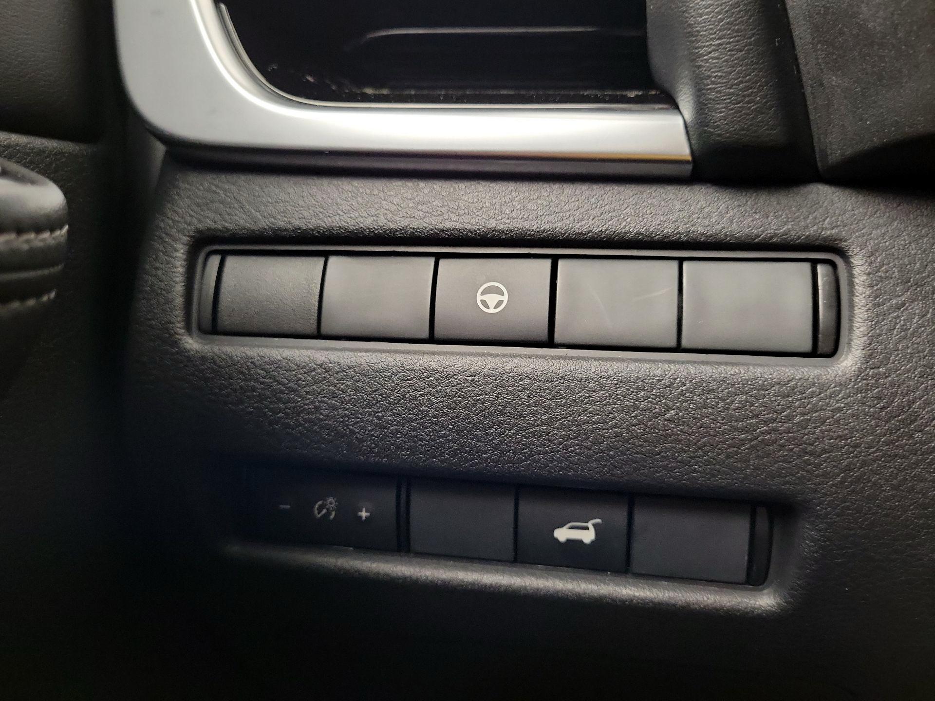 Thumbnail: 2022 Nissan Rogue - 11