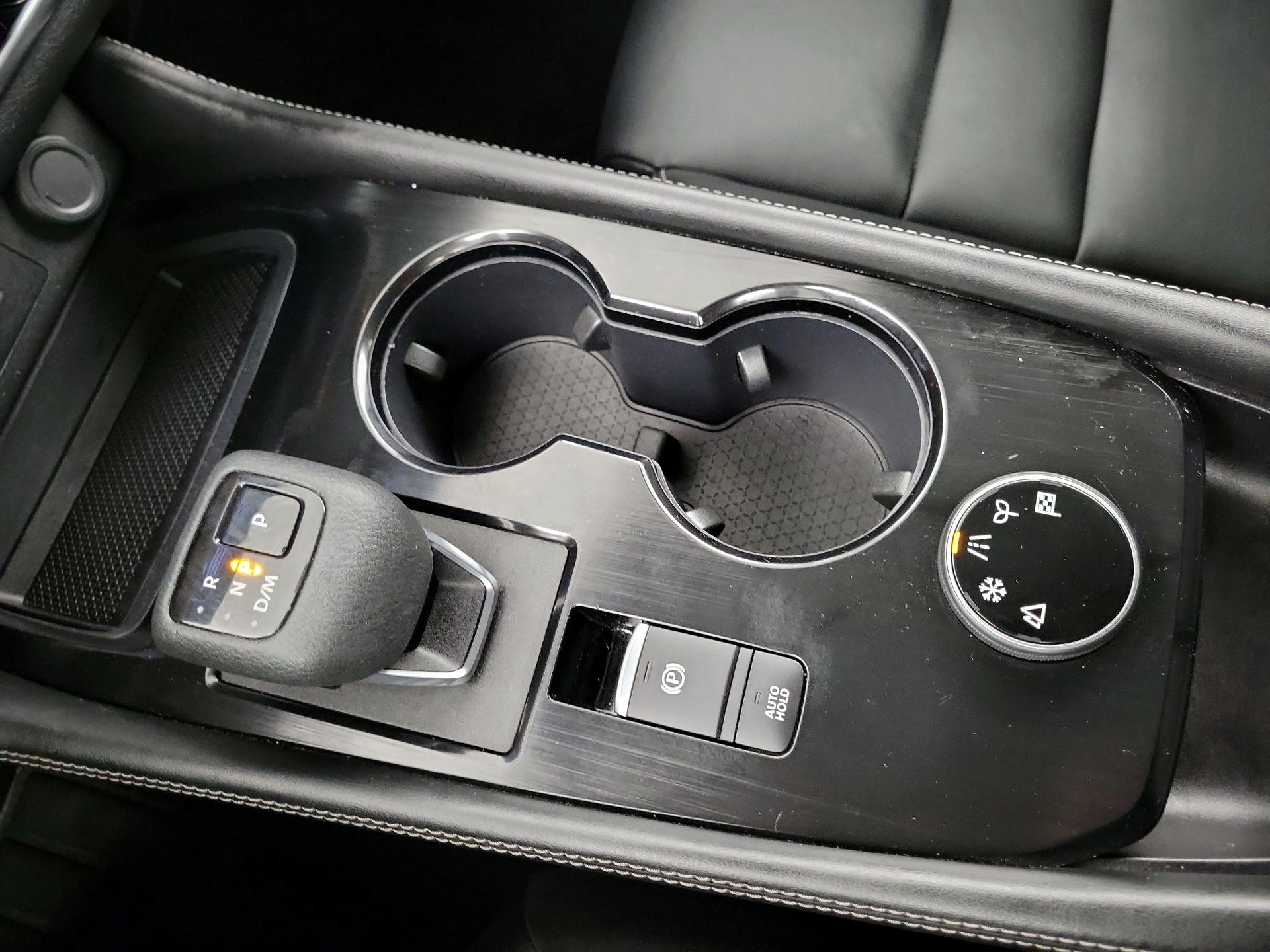 Thumbnail: 2022 Nissan Rogue - 16