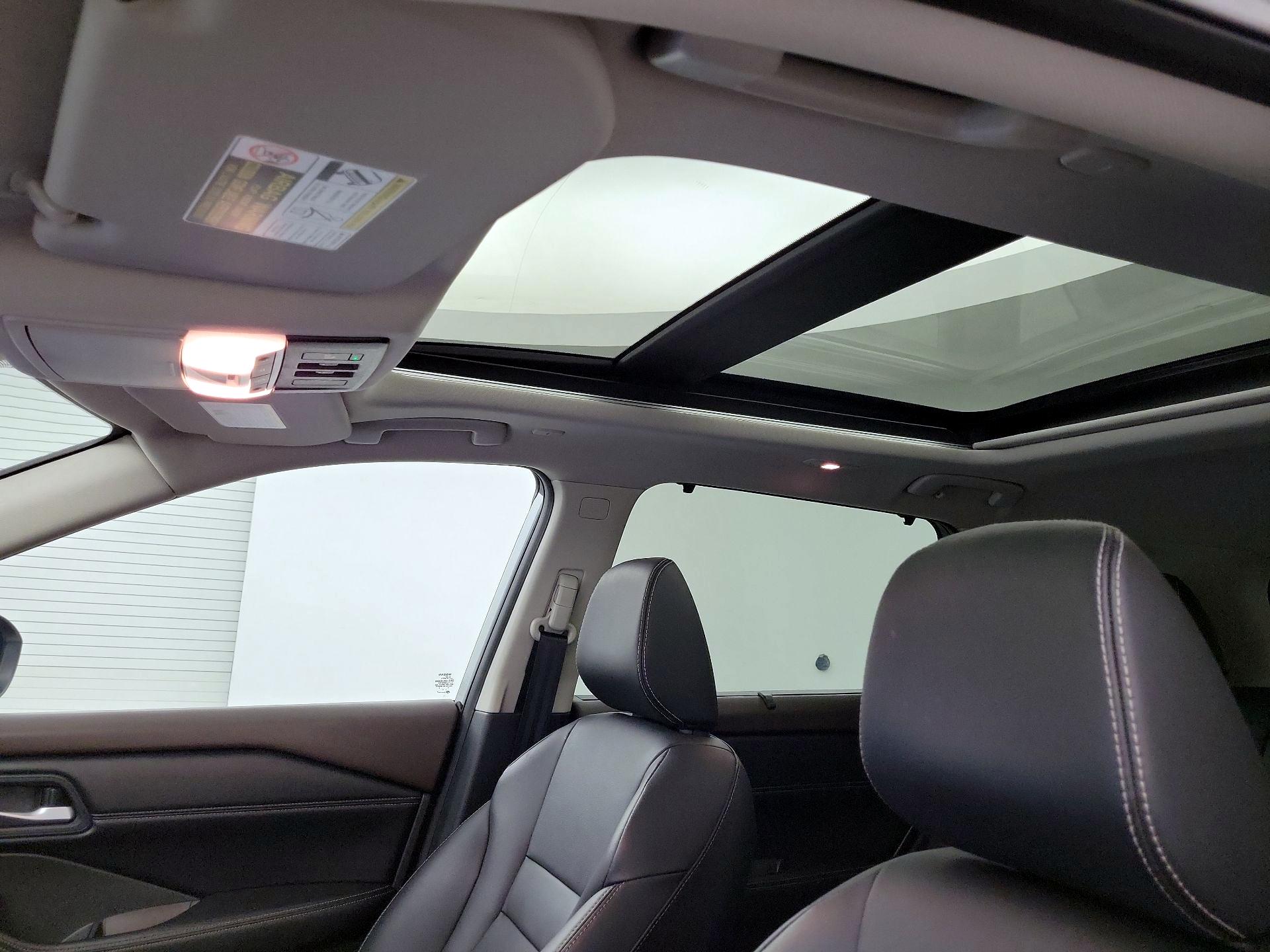 Thumbnail: 2022 Nissan Rogue - 18