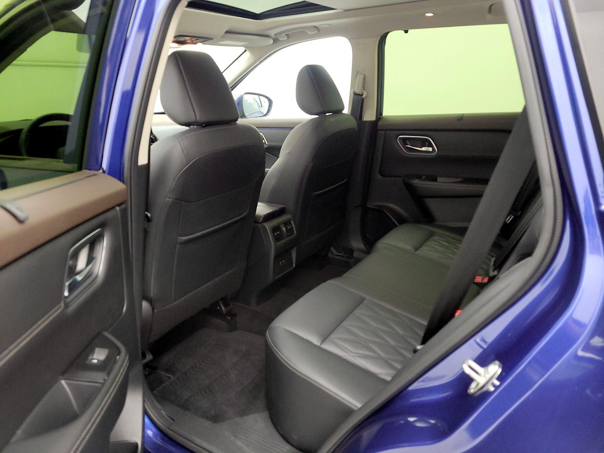 Thumbnail: 2023 Nissan Rogue - 20