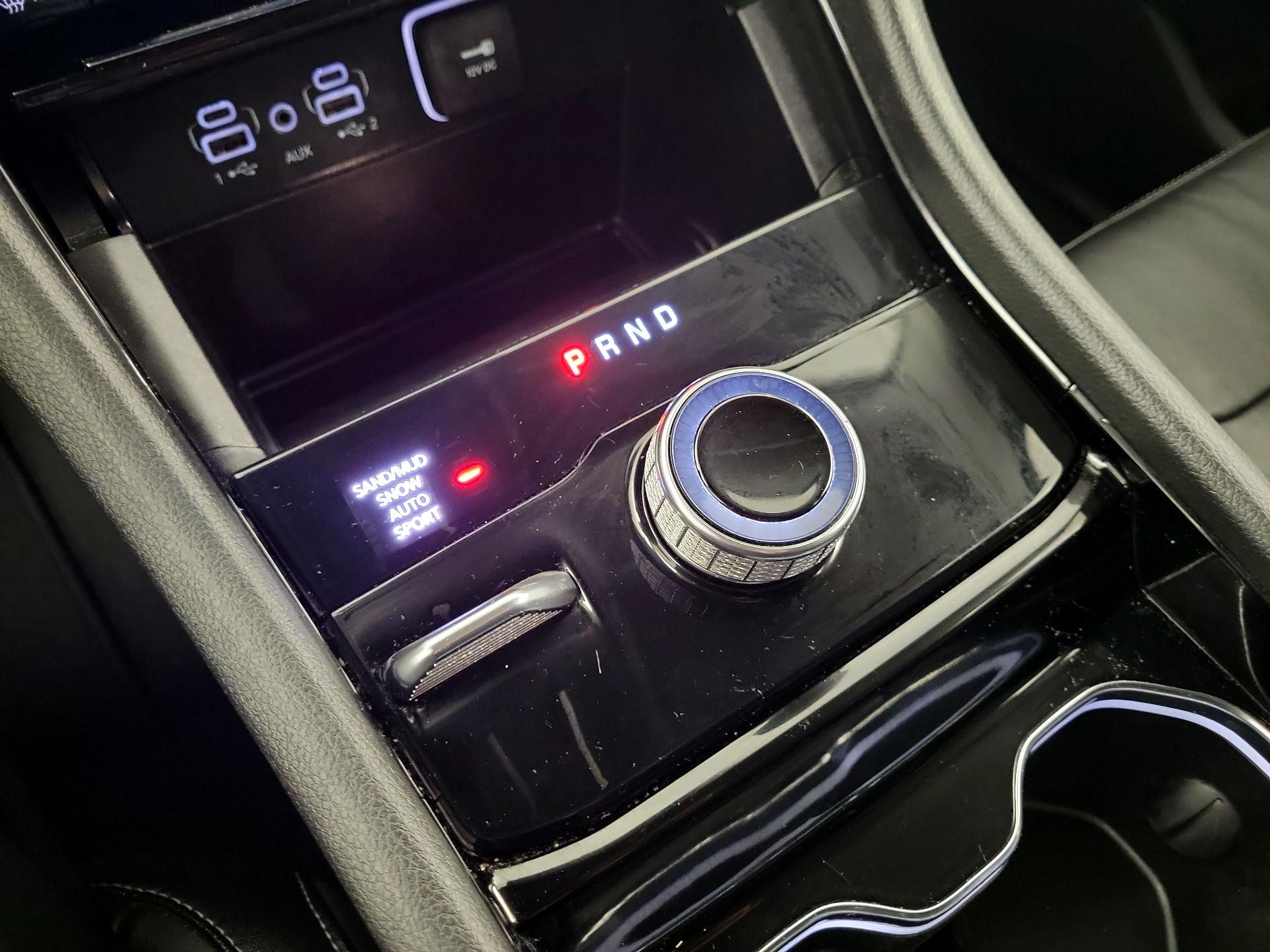 Thumbnail: 2023 Jeep Grand Cherokee - 16