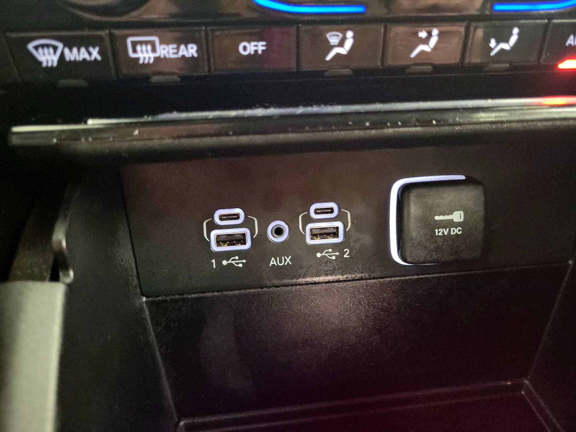 Thumbnail: 2023 Jeep Grand Cherokee - 17