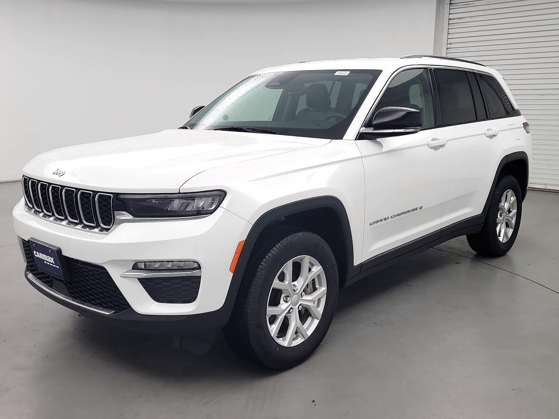 Thumbnail: 2023 Jeep Grand Cherokee - 3