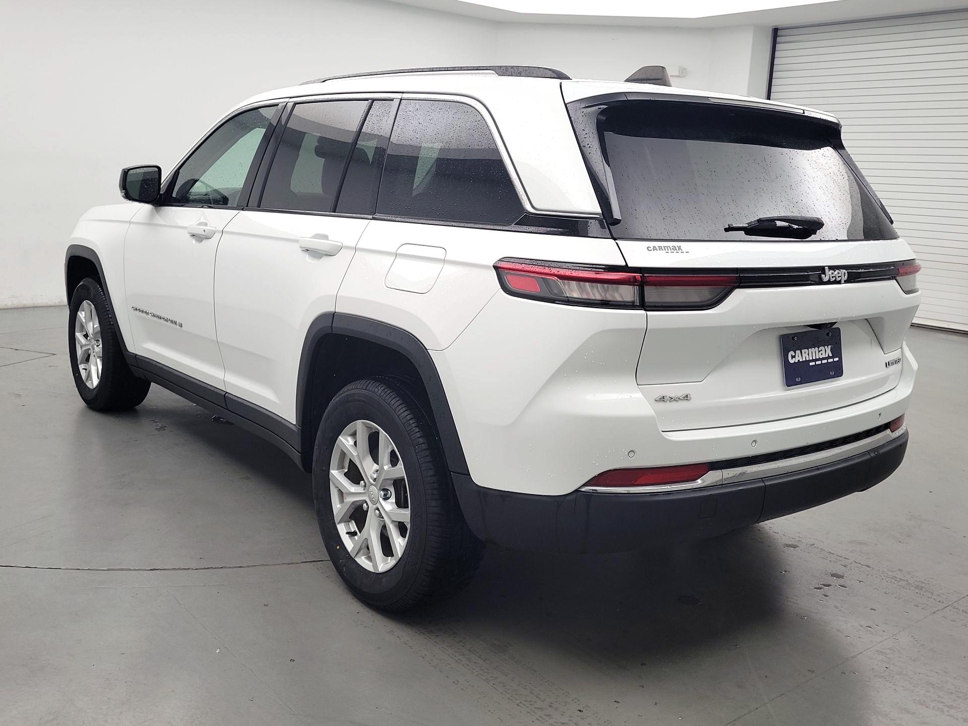 Thumbnail: 2023 Jeep Grand Cherokee - 7