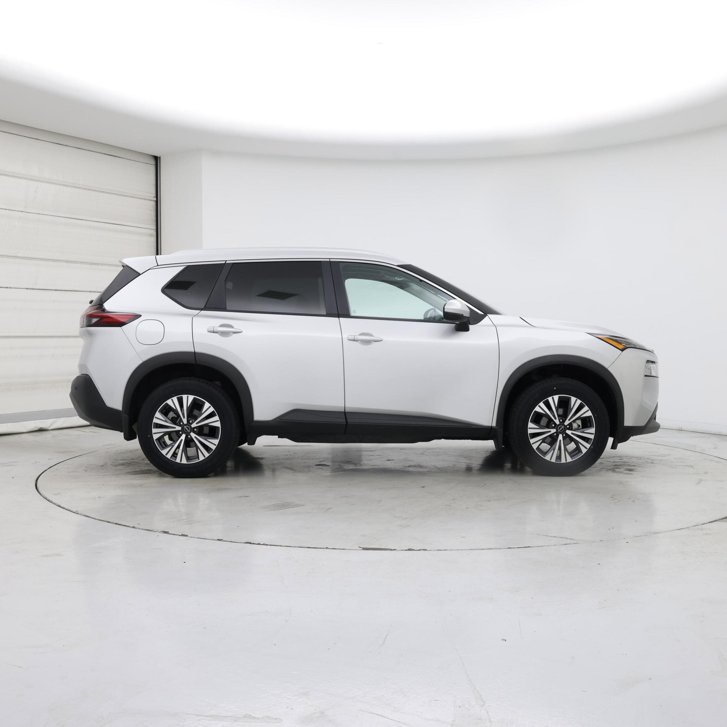Thumbnail: 2022 Nissan Rogue - 7