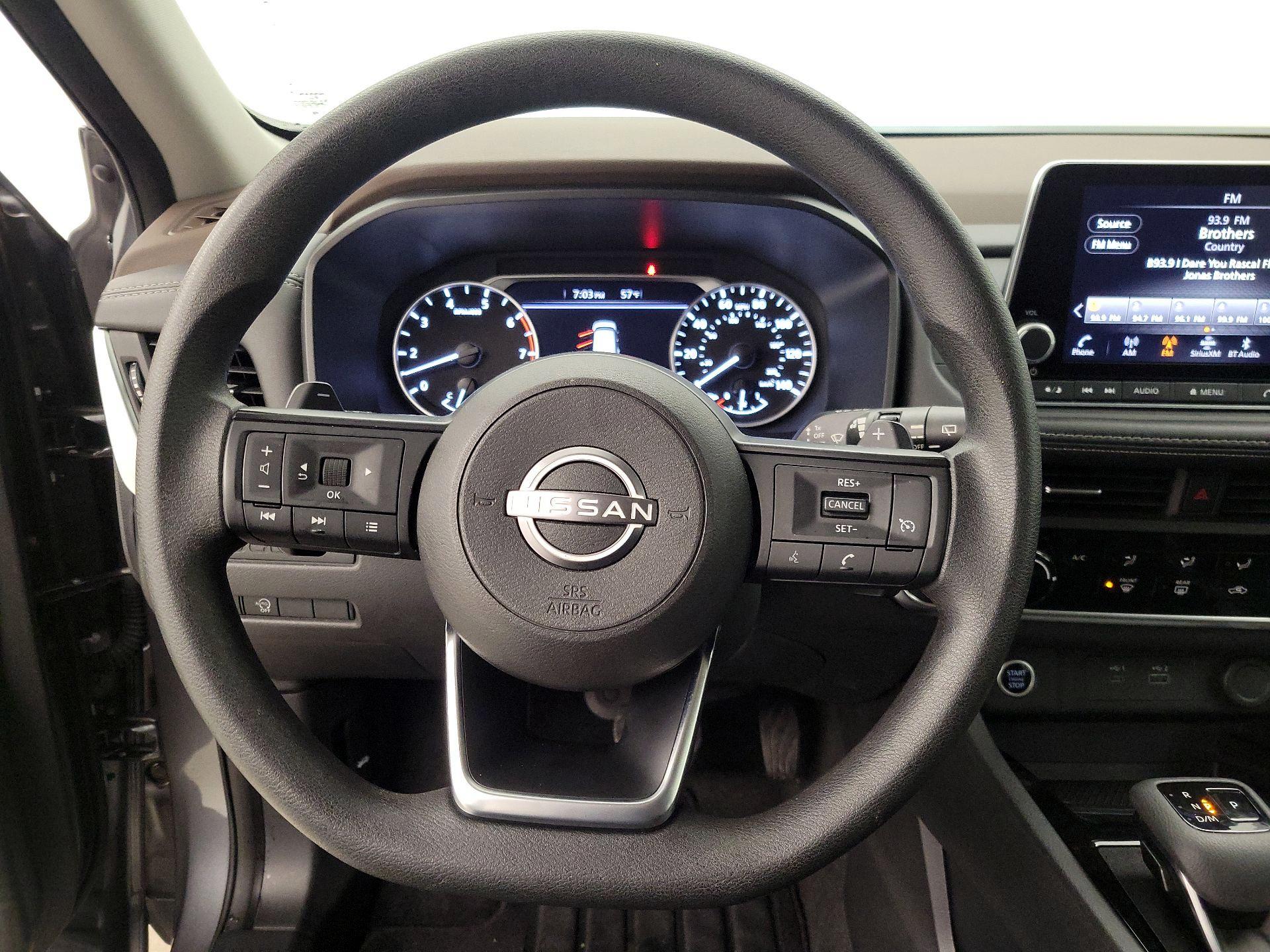 Thumbnail: 2023 Nissan Rogue - 10