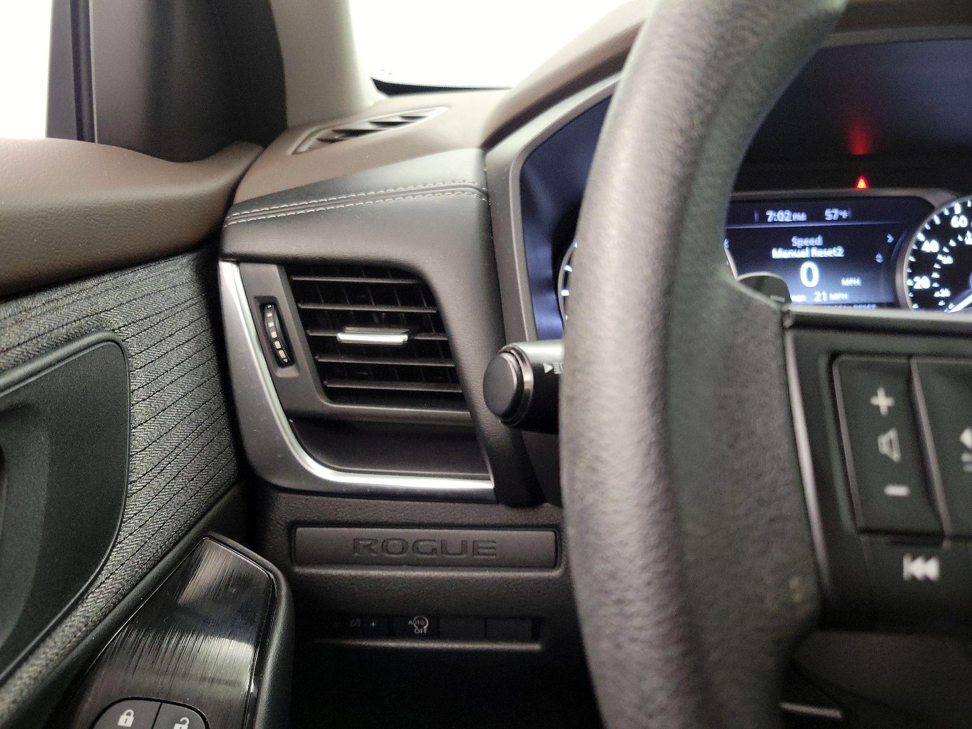 Thumbnail: 2023 Nissan Rogue - 13