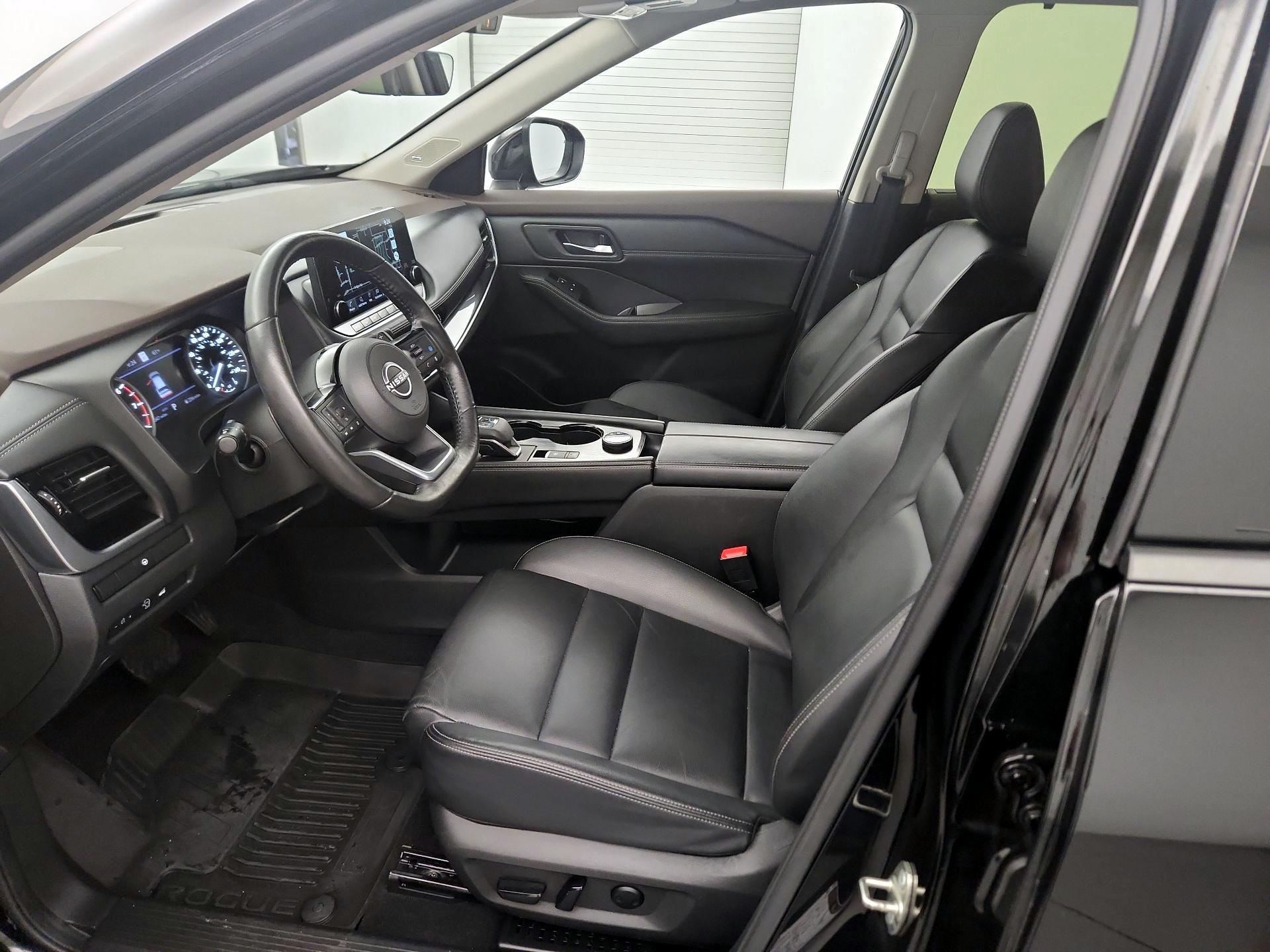 Thumbnail: 2023 Nissan Rogue - 9