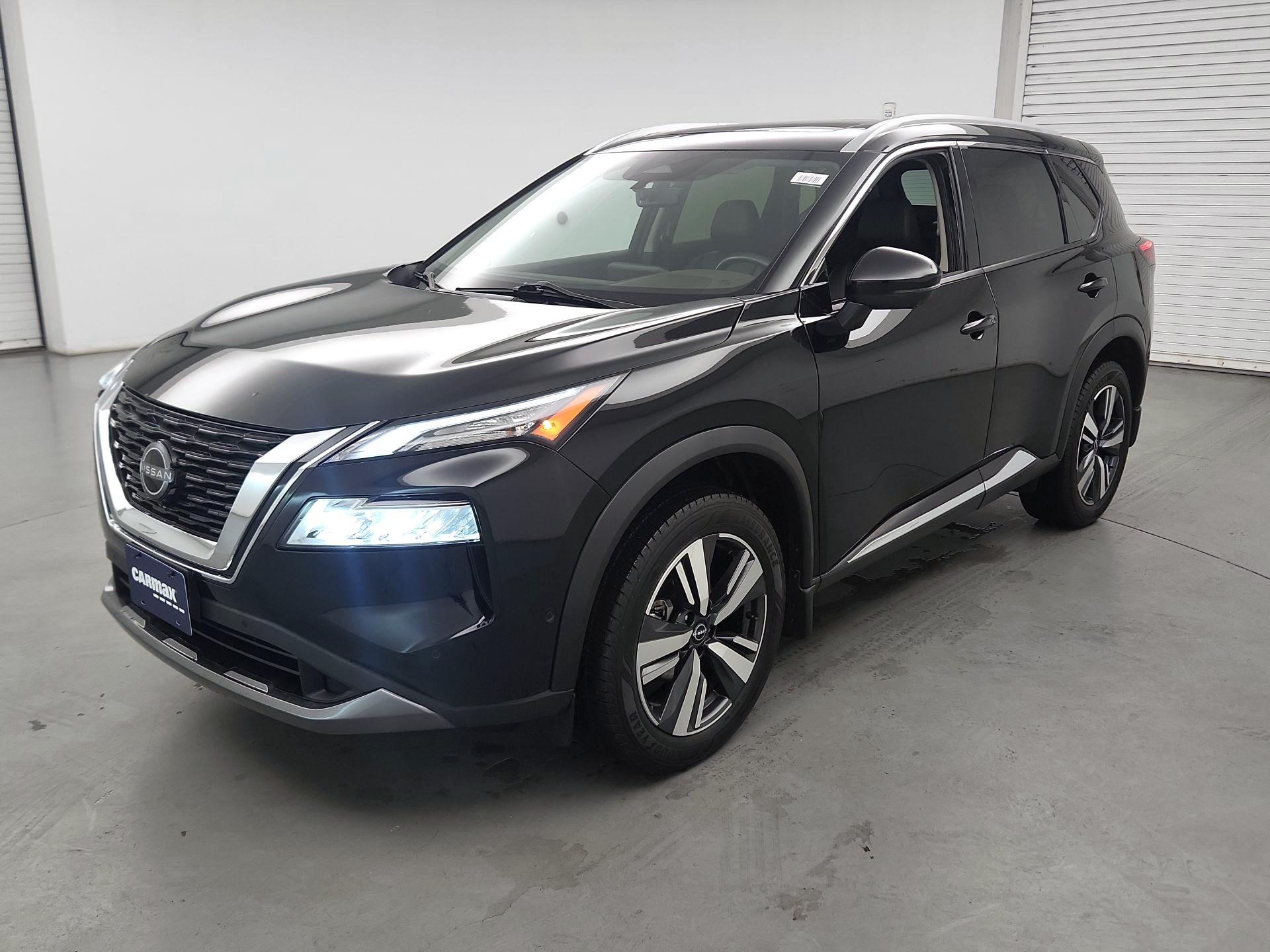 Thumbnail: 2023 Nissan Rogue - 3