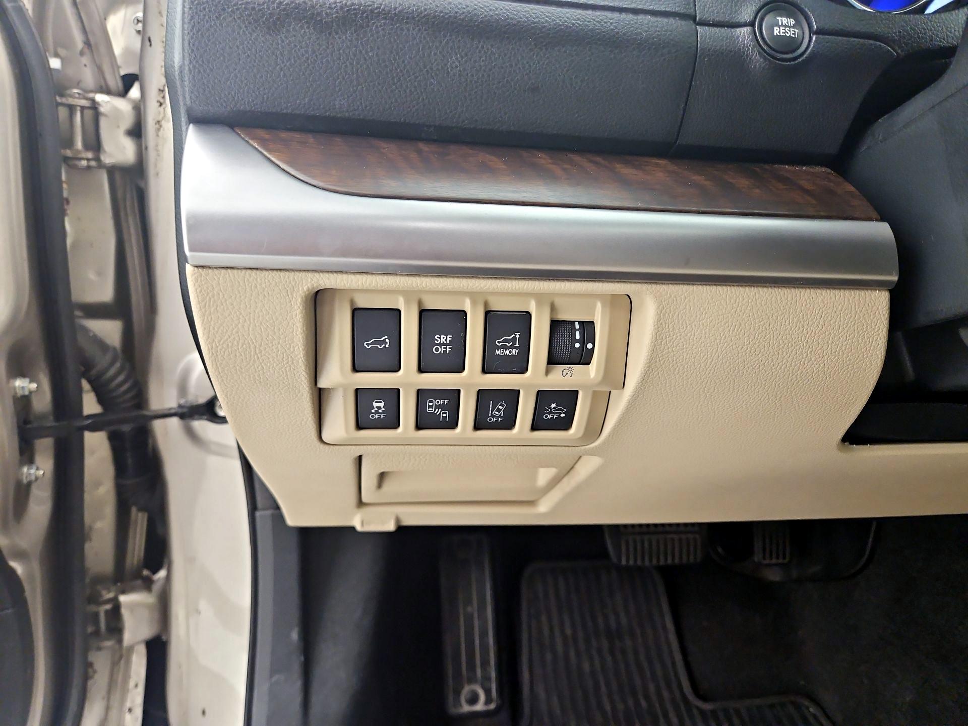 Thumbnail: 2015 Subaru Outback - 13