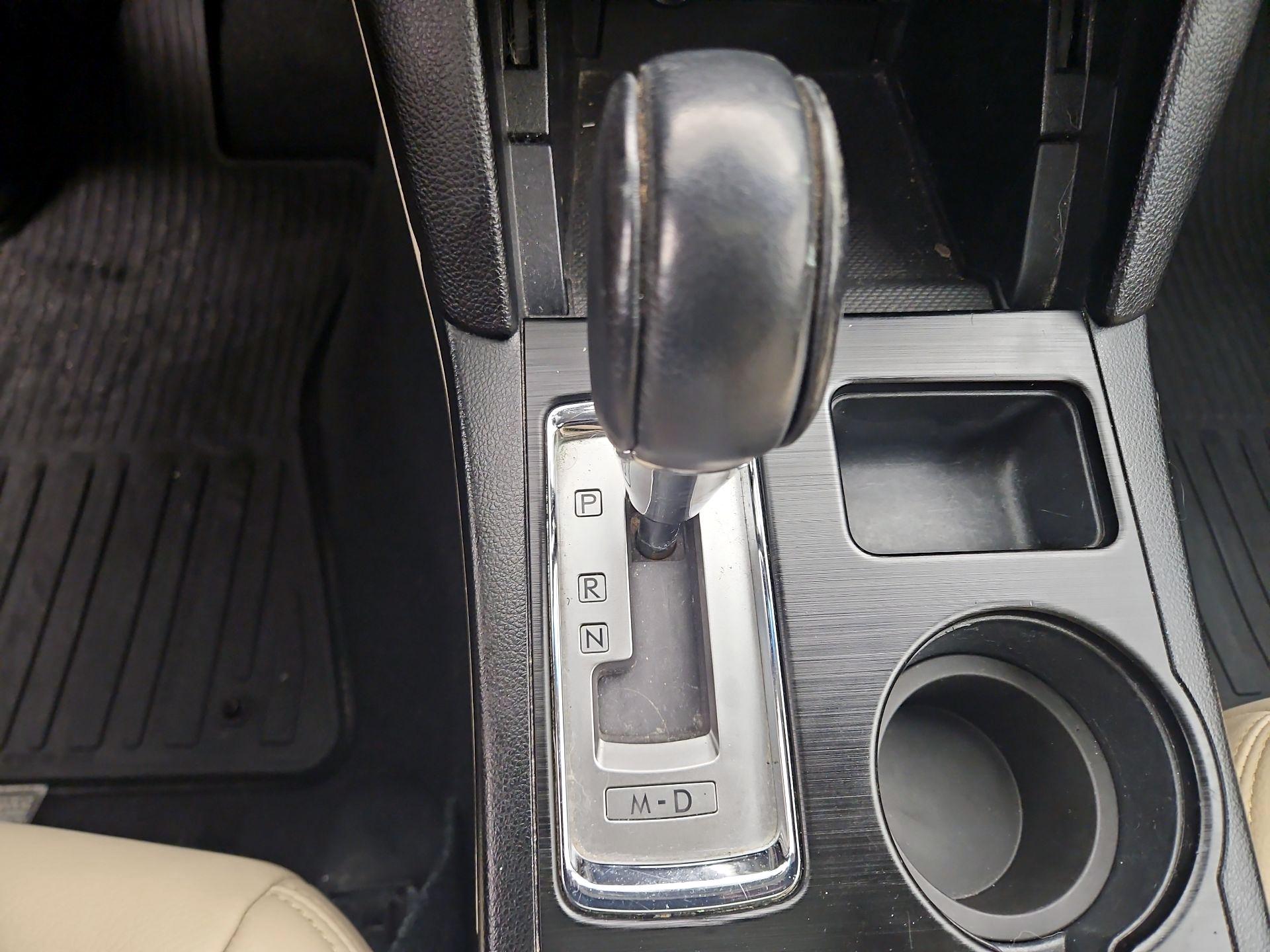 Thumbnail: 2015 Subaru Outback - 18